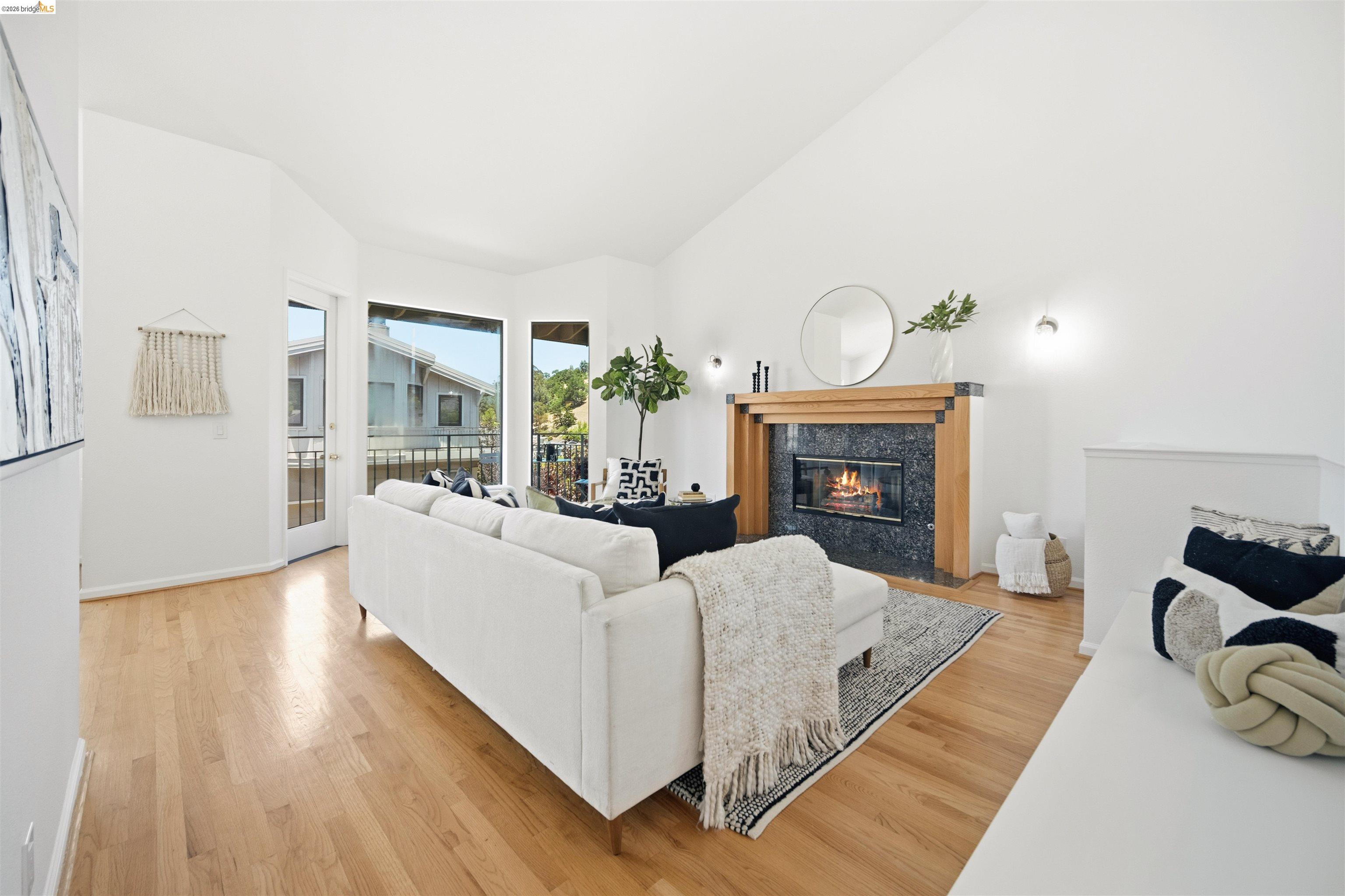 Photo #3: 41138751 Listing: Photo #3
