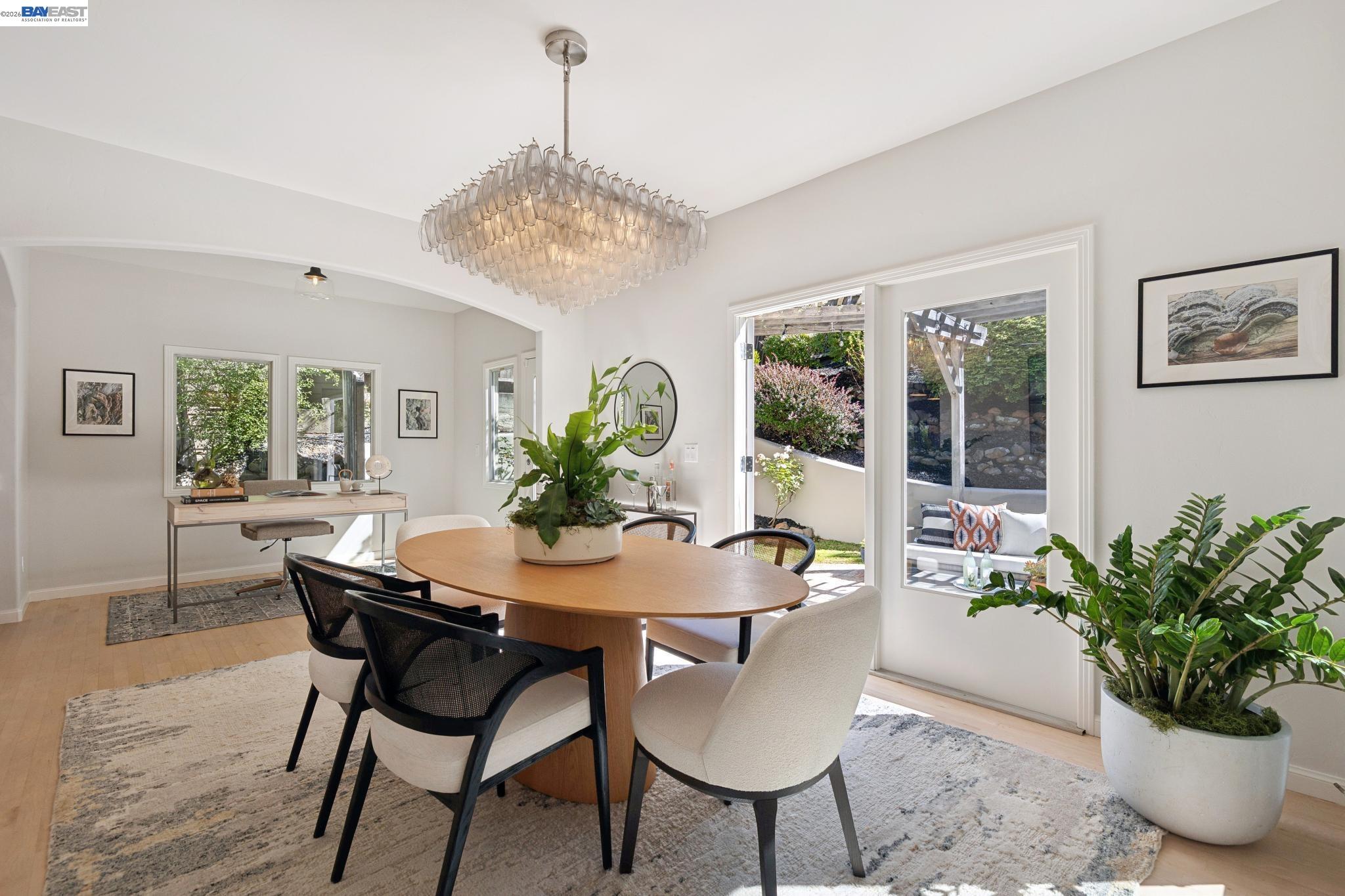 1028 AQUARIUS WAY, Oakland CA 94611 — photo 15