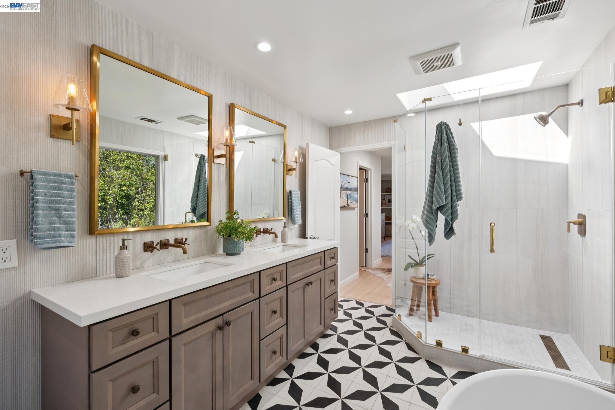 1028 AQUARIUS WAY, Oakland CA 94611 — photo 37
