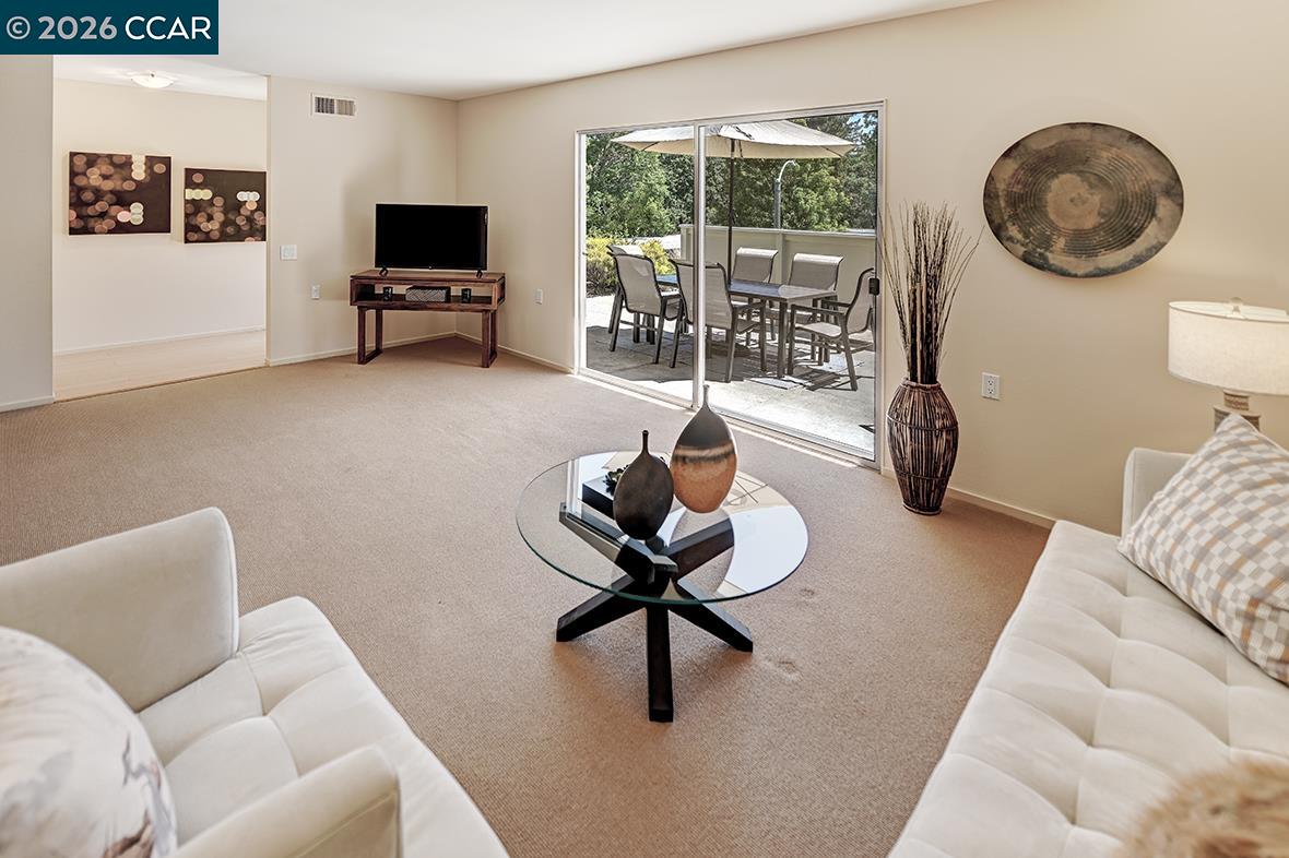 Photo #12: 41138756 Listing: Photo #12