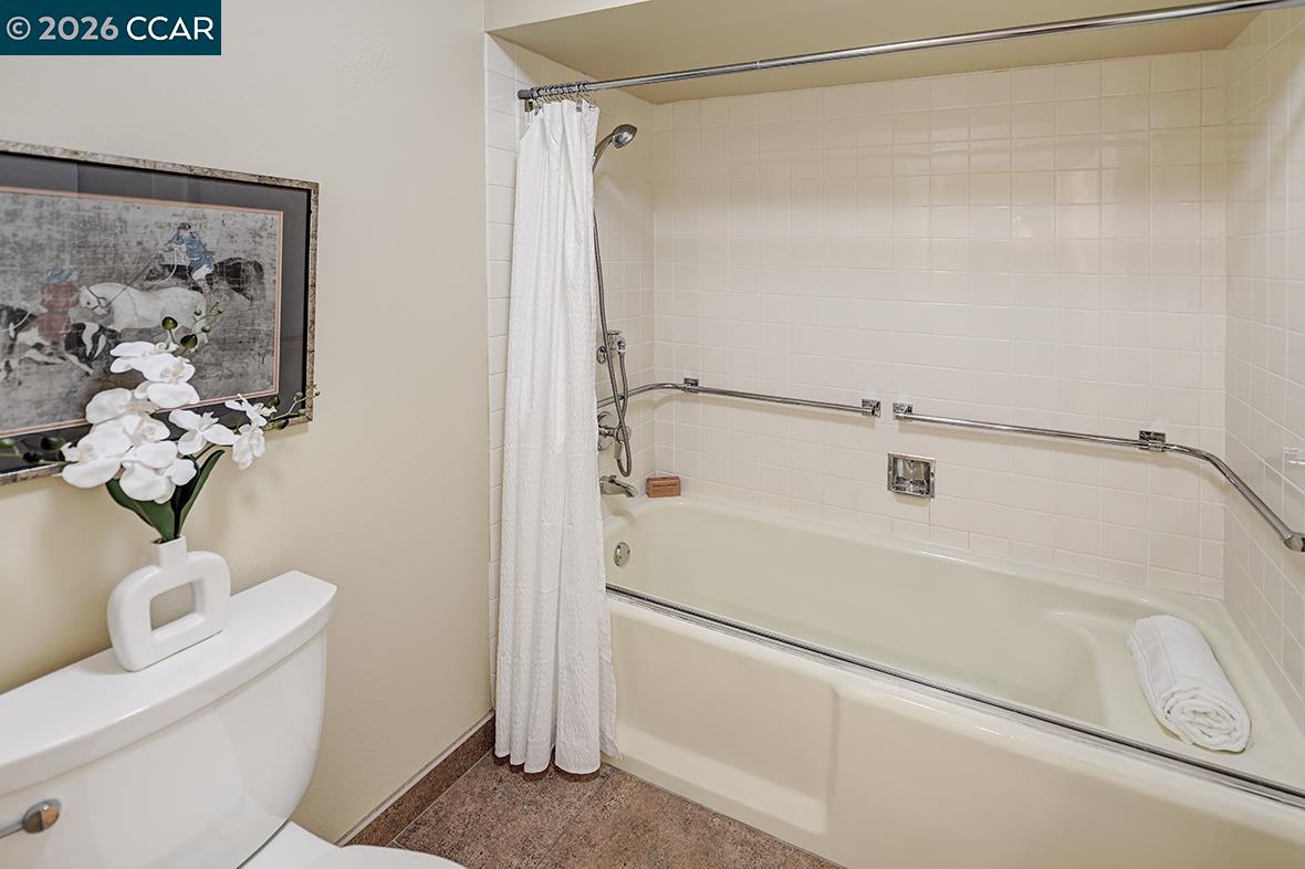 Photo #24: 41138756 Listing: Photo #24