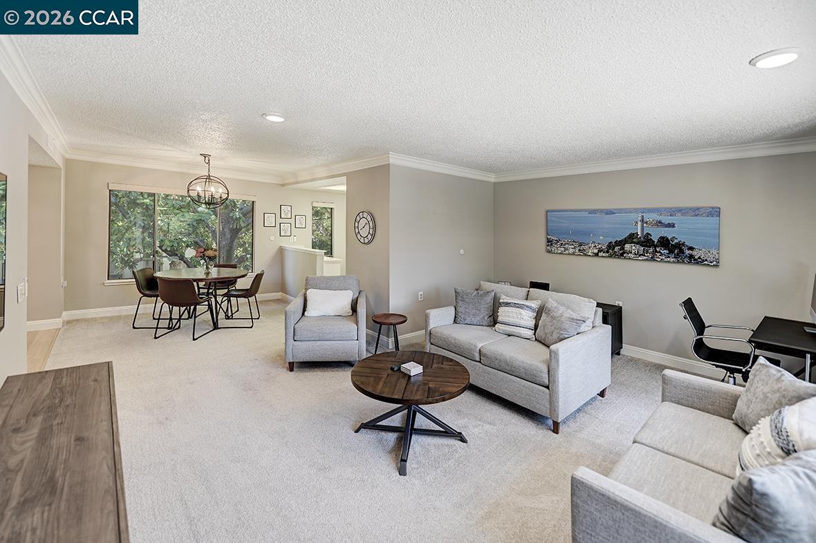 Photo #11: 41138765 Listing: Photo #11