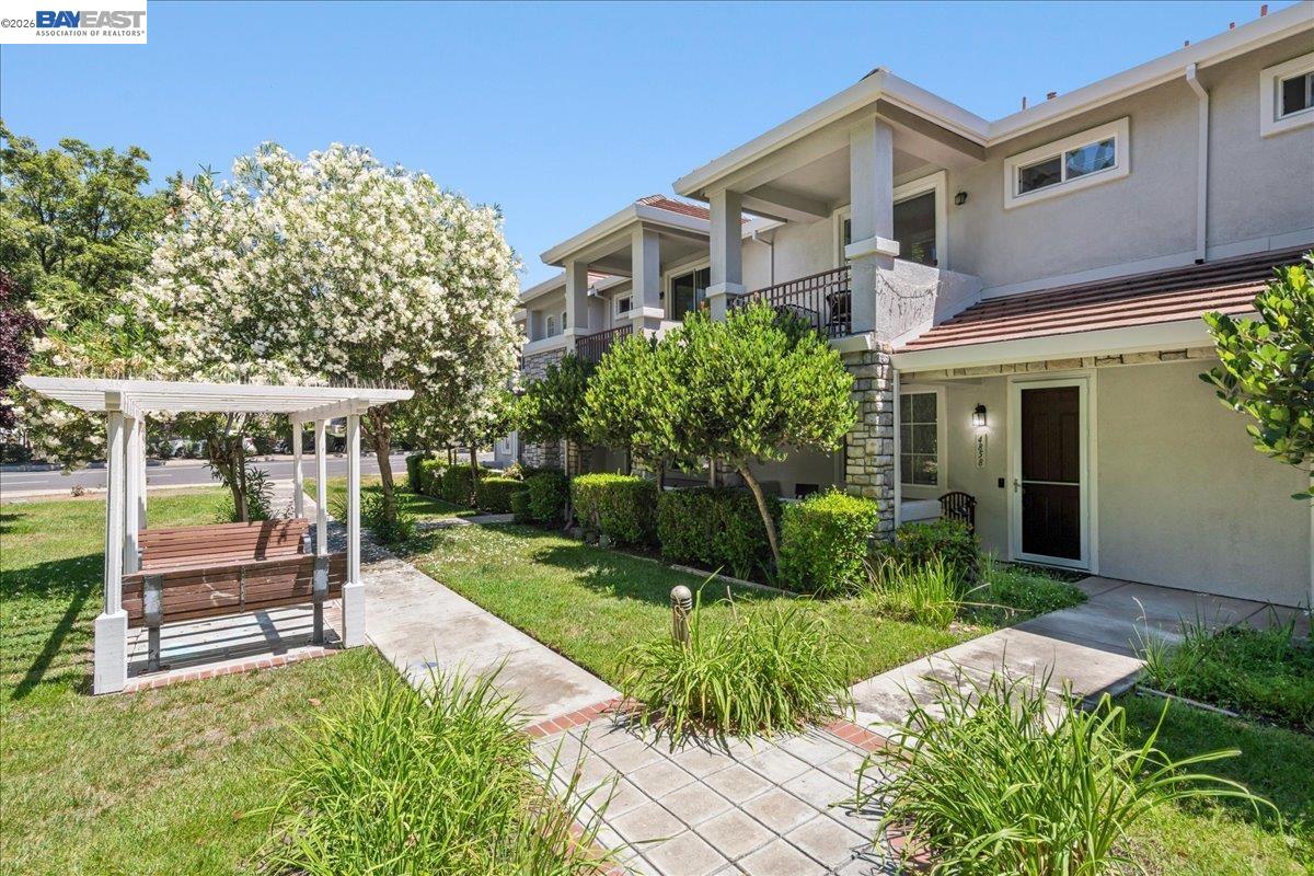 Photo #3: 41138774 Listing: Photo #3