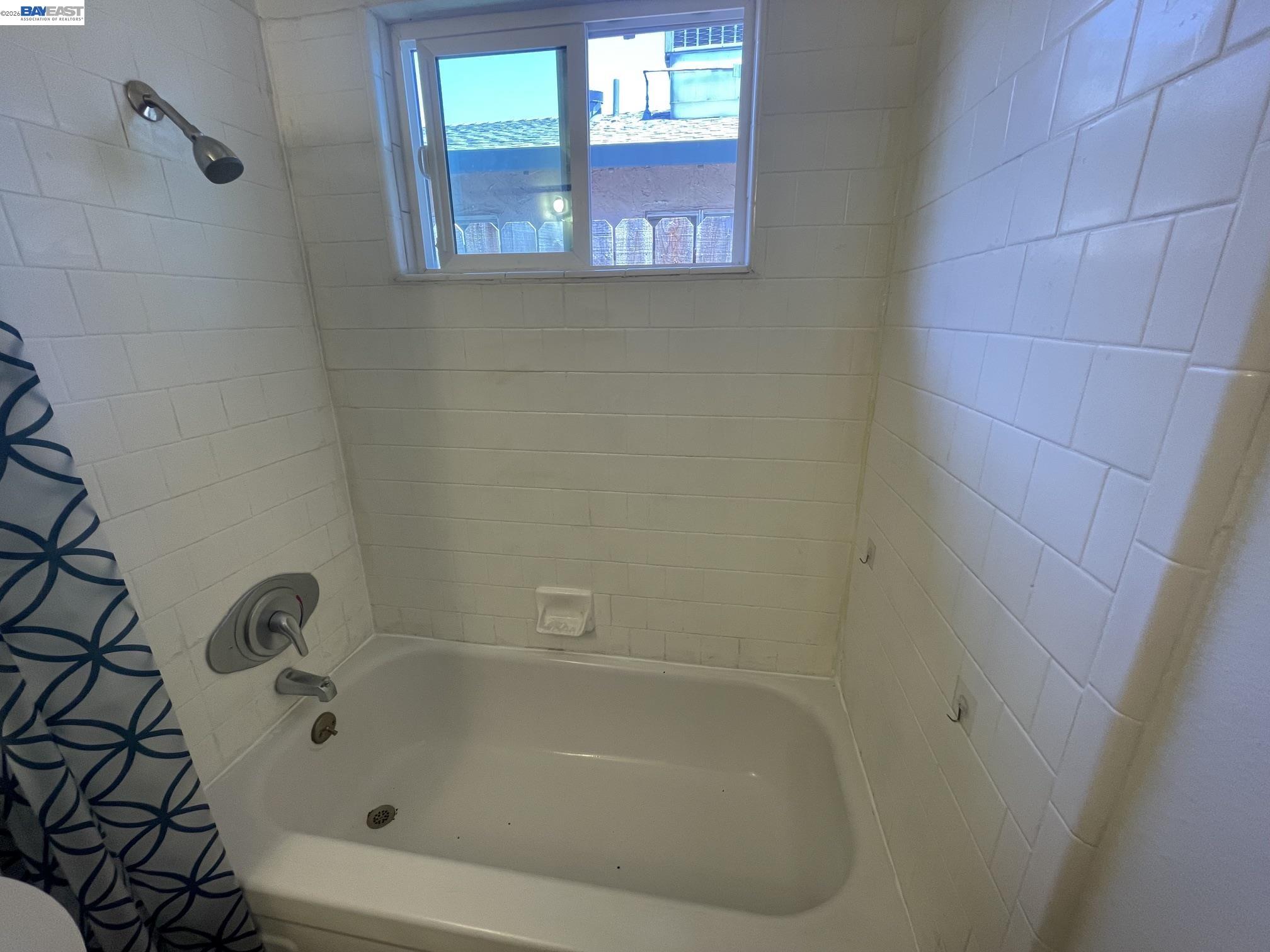 722 E Swain Rd, Stockton CA 95207 — photo 9
