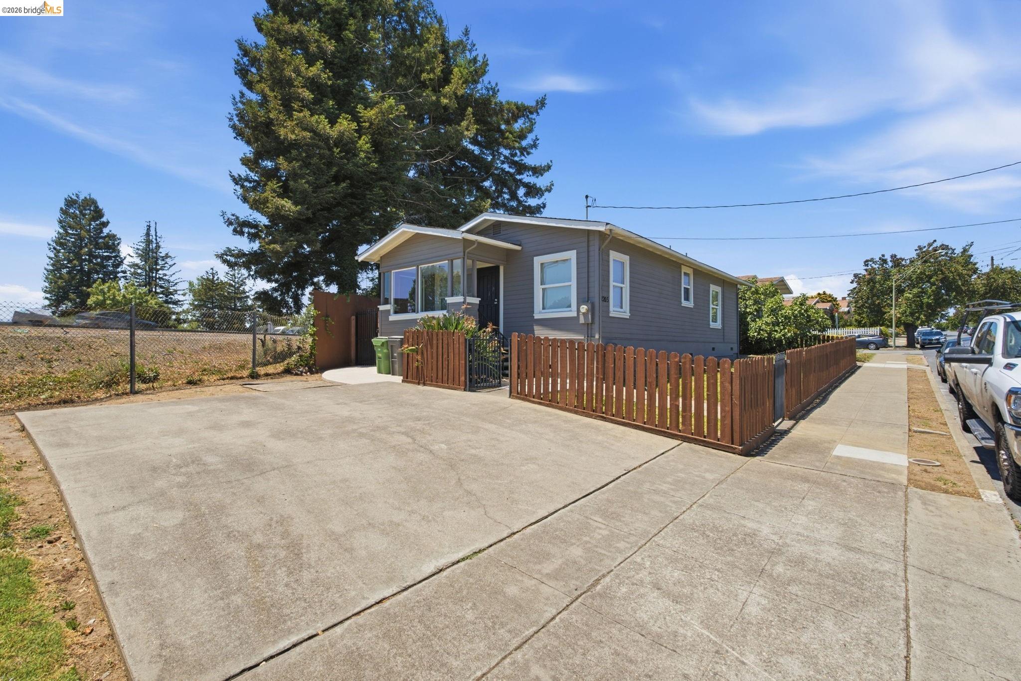 4201 Redding Street, Oakland CA 94619 — photo 37