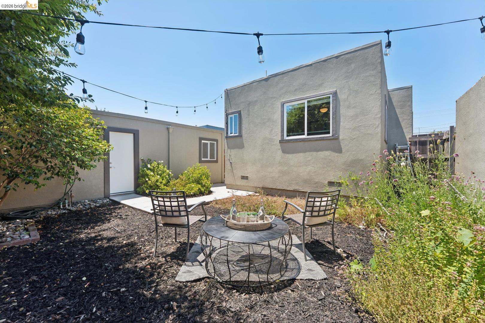 2460 67th Ave