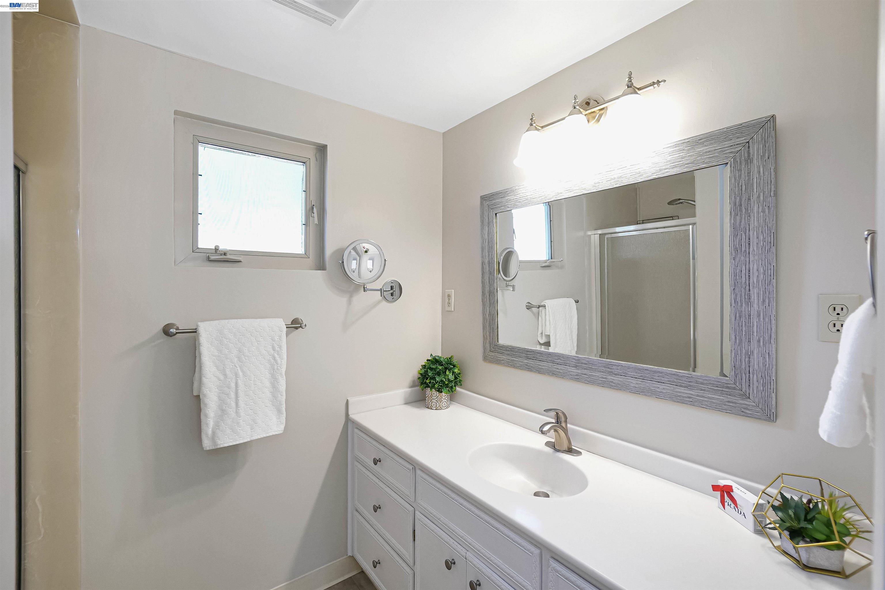 2333 Darwin St, Hayward CA 94545 — photo 28