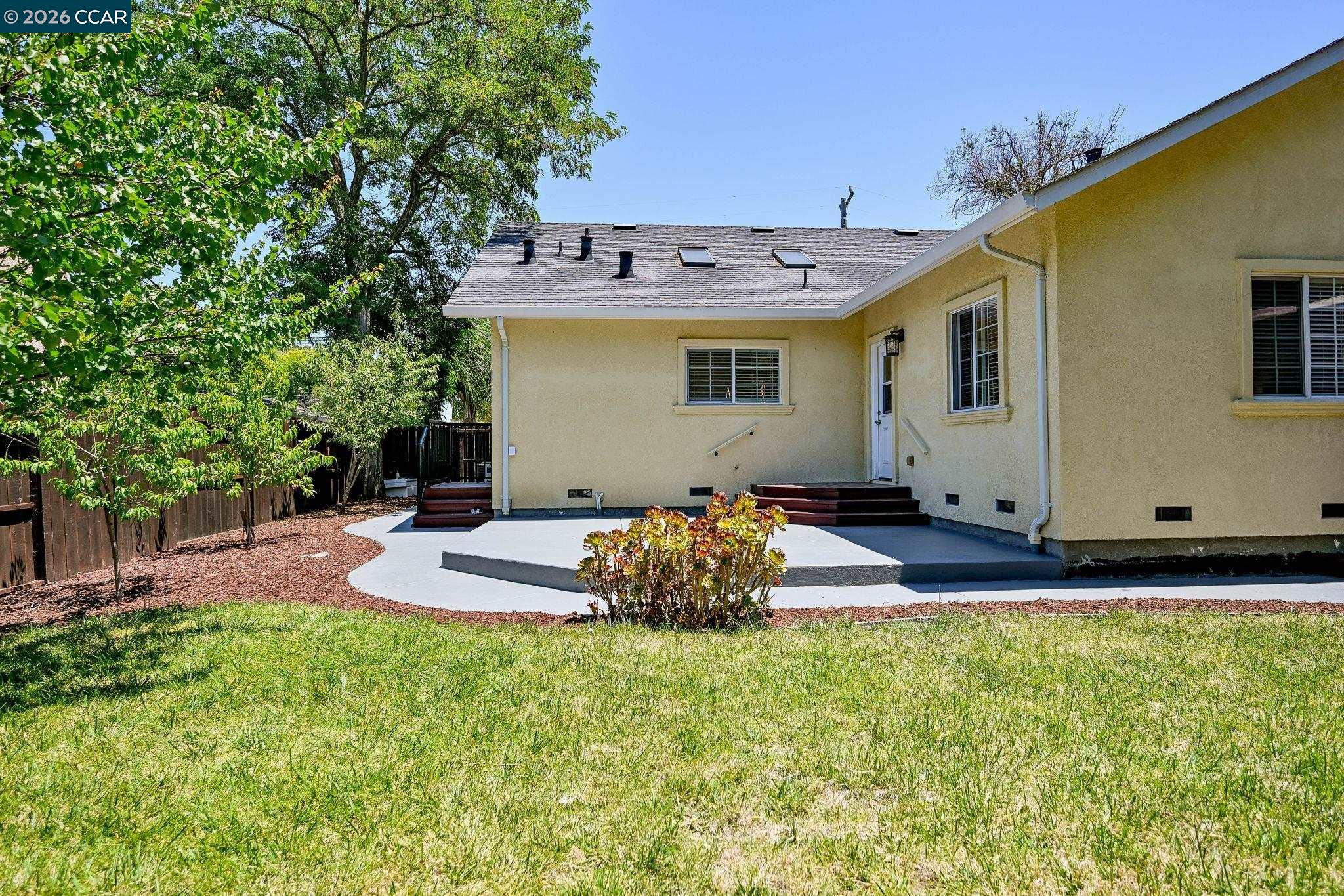 2527 Buena Vista Ave, Walnut Creek CA 94597 — photo 31