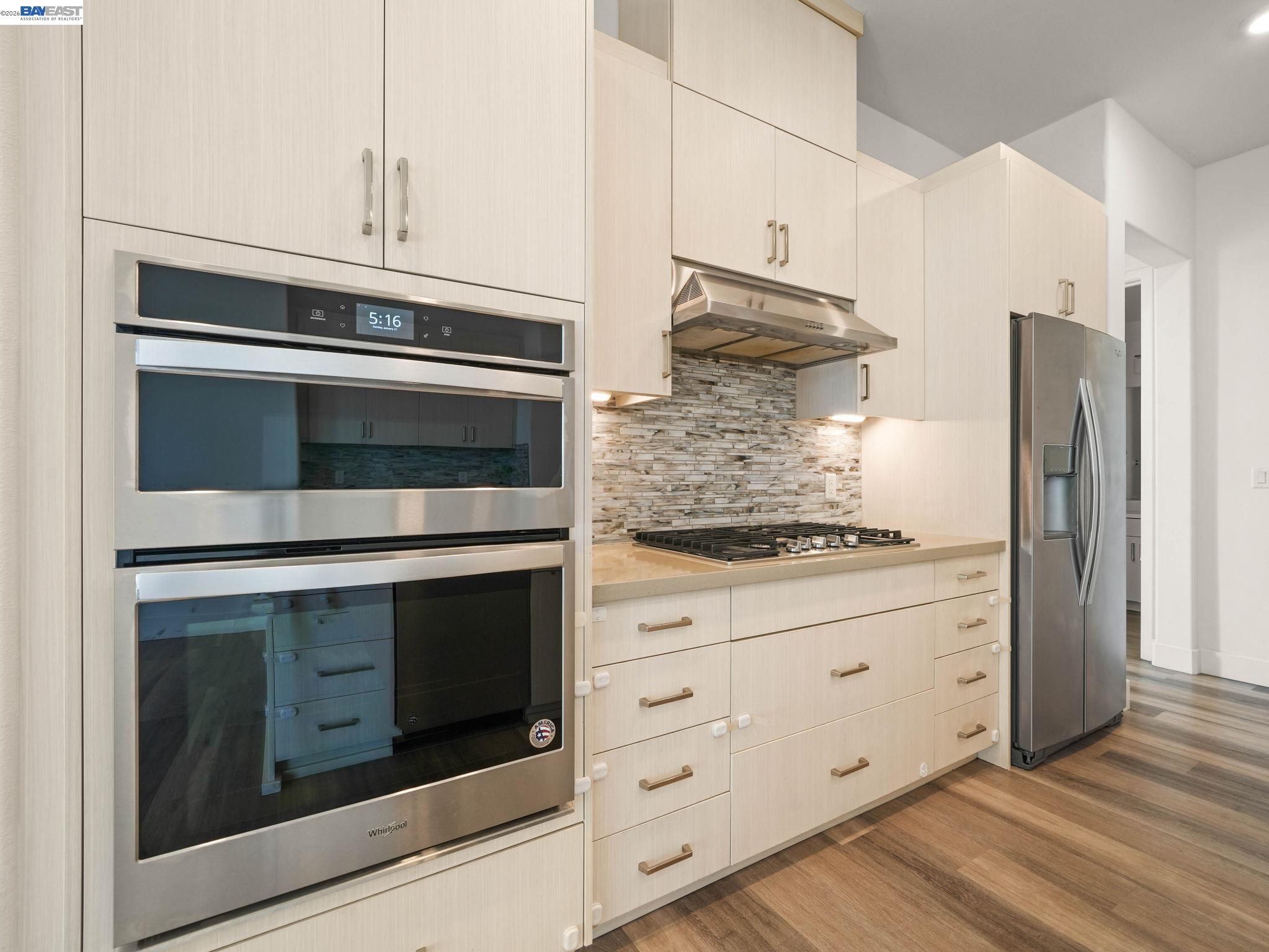 Photo #12: 41138839 Listing: Photo #12