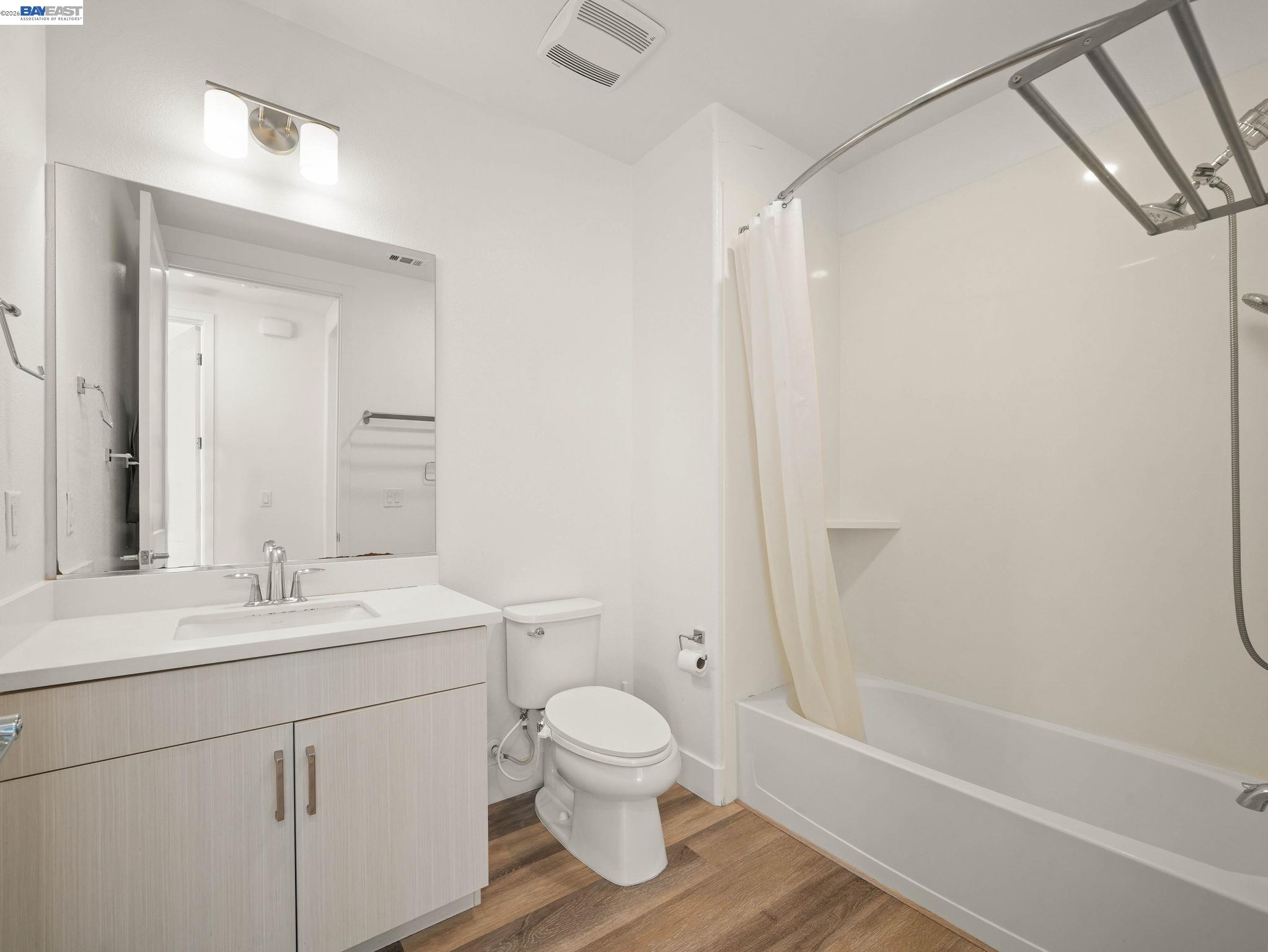 Photo #24: 41138839 Listing: Photo #24