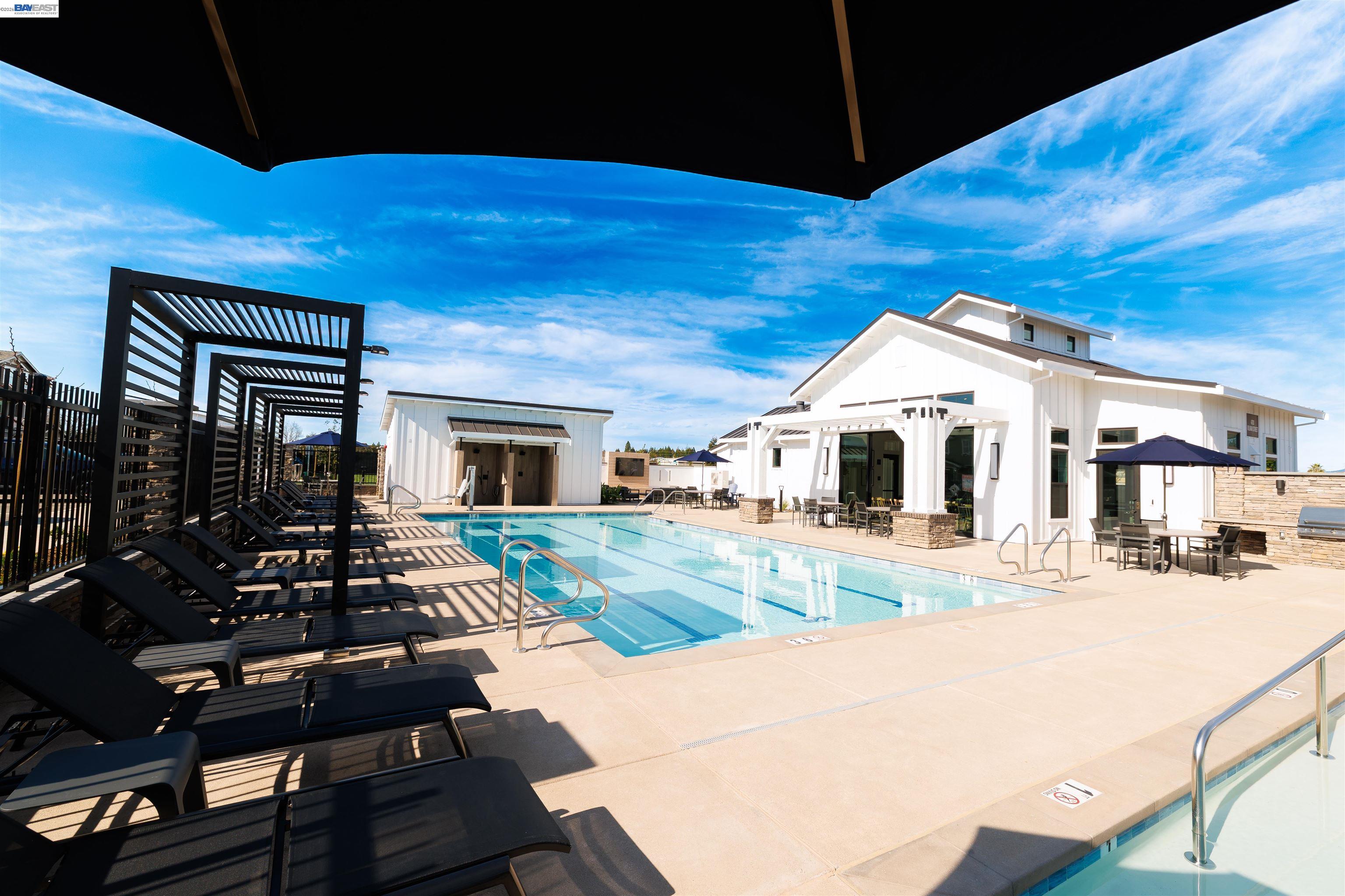 Photo #12: 41138849 Listing: Photo #12