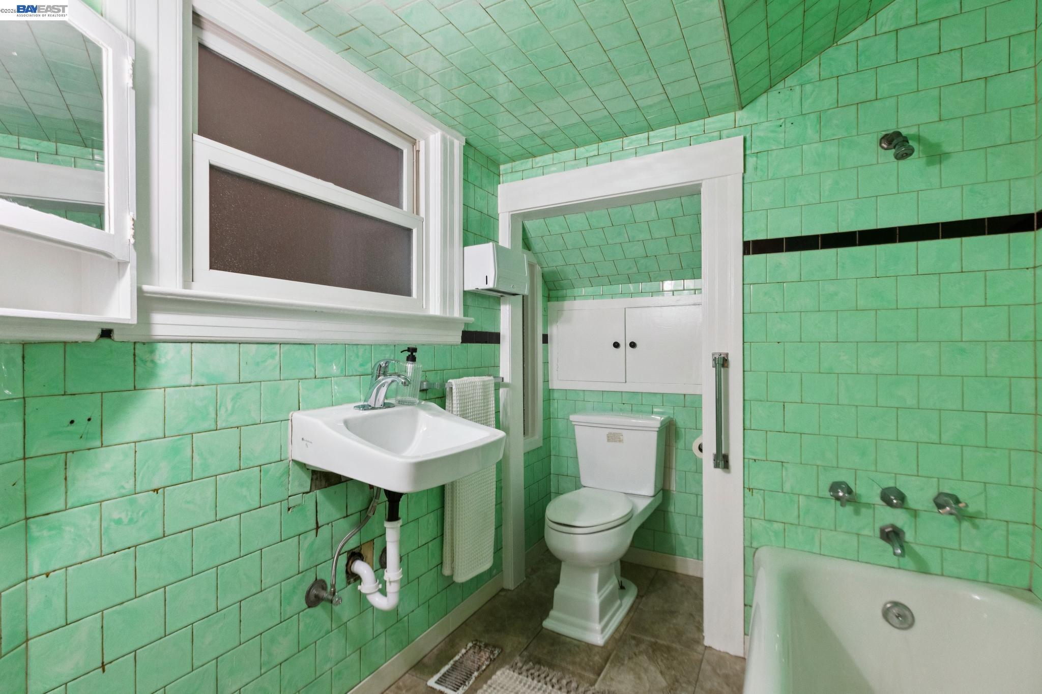 2607 Alcatraz Ave, Berkeley CA 94705 — photo 56