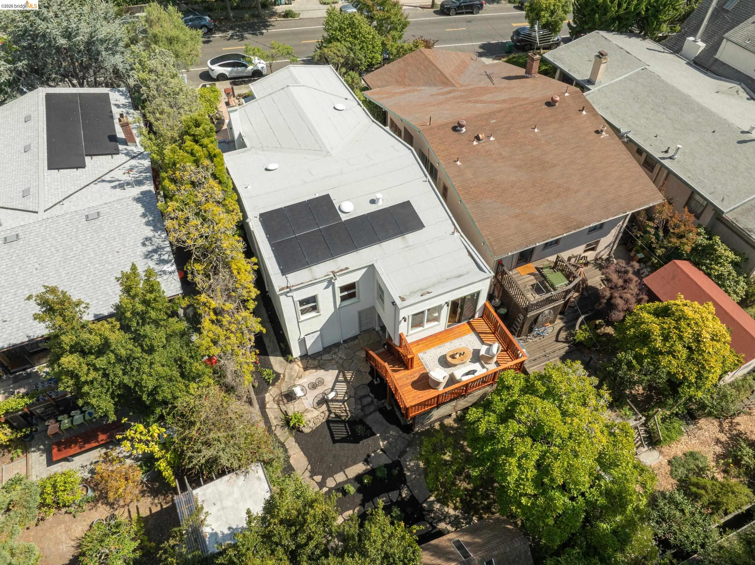 1611 Rose St