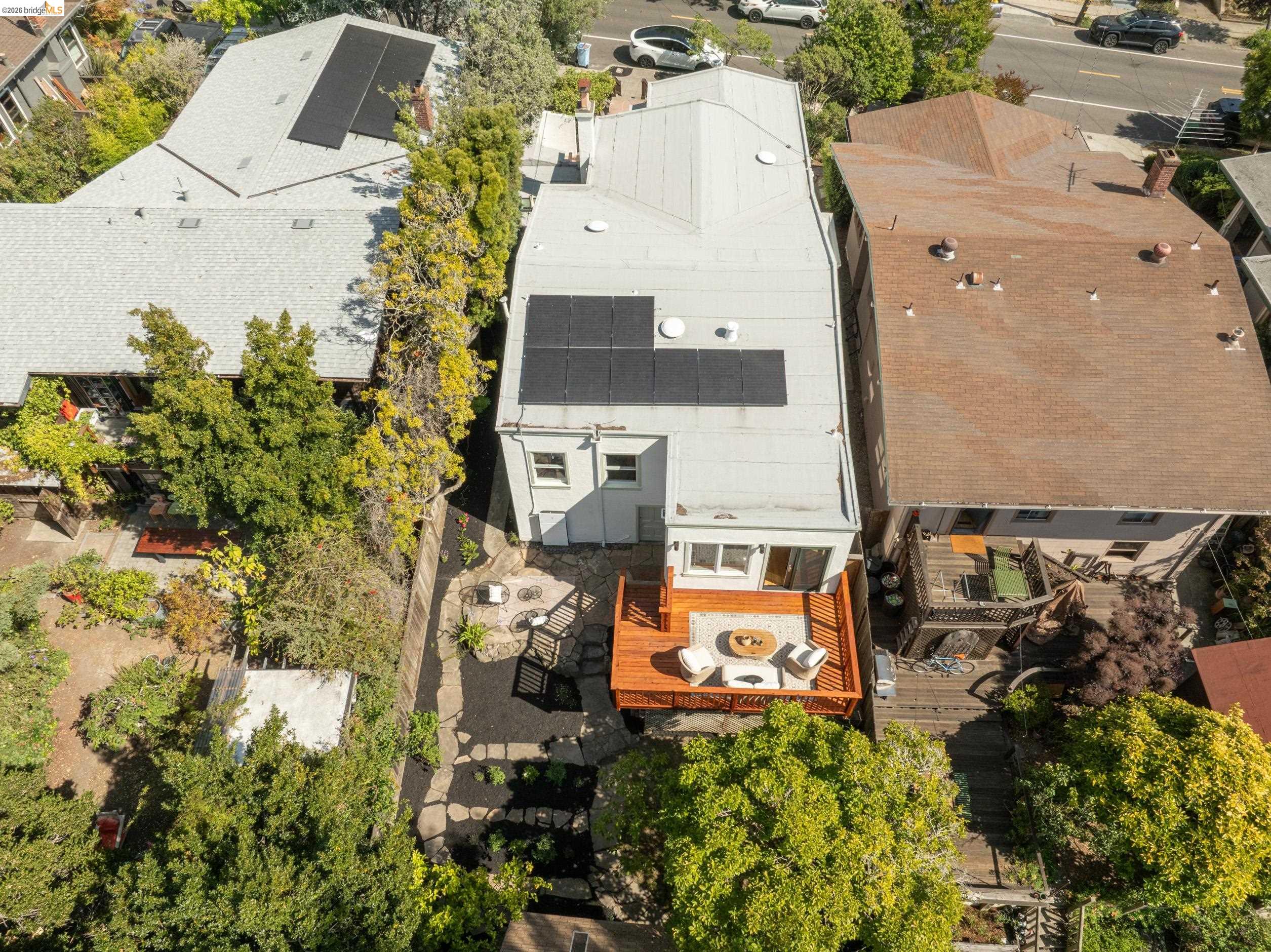 1611 Rose St