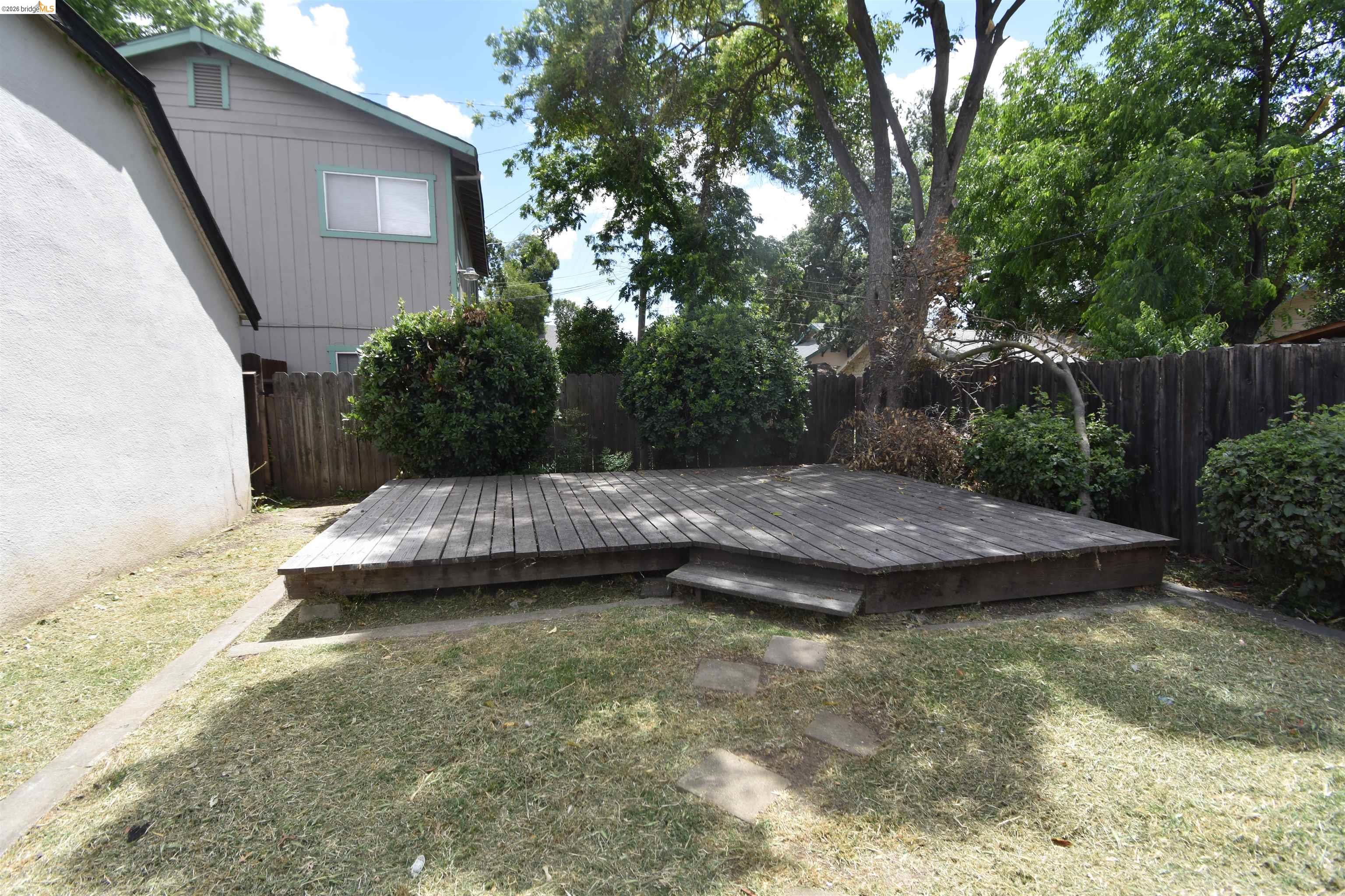 520 W Harding Way, Stockton CA 95204 — photo 39