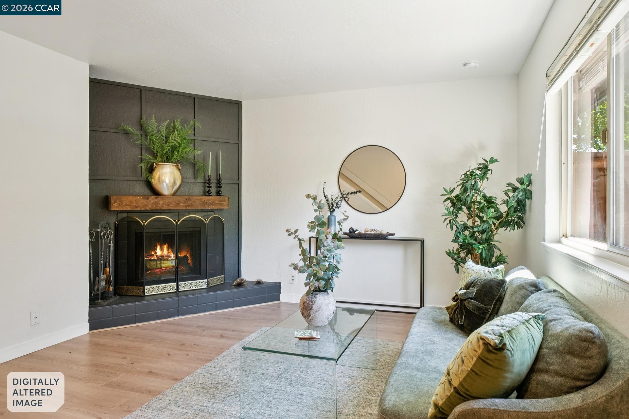 Photo #4: 41138874 Listing: Photo #4