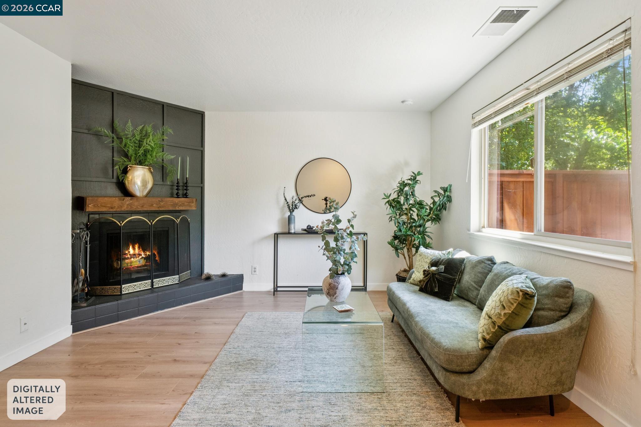 Photo #5: 41138874 Listing: Photo #5