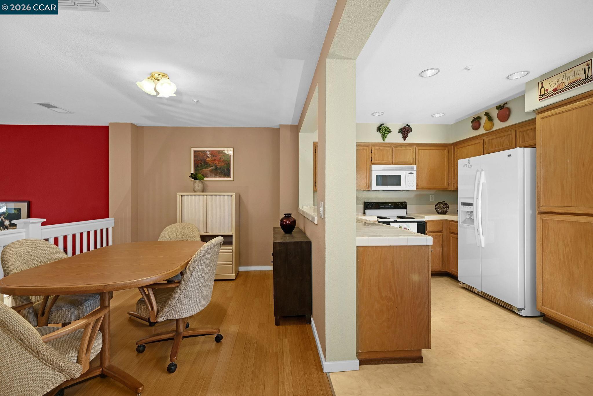 Photo #14: 41138899 Listing: Photo #14