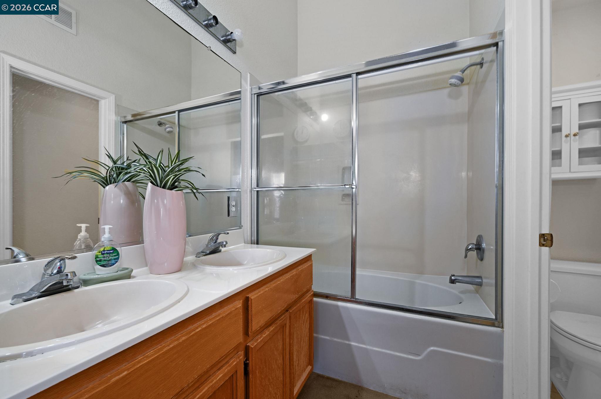 Photo #21: 41138899 Listing: Photo #21
