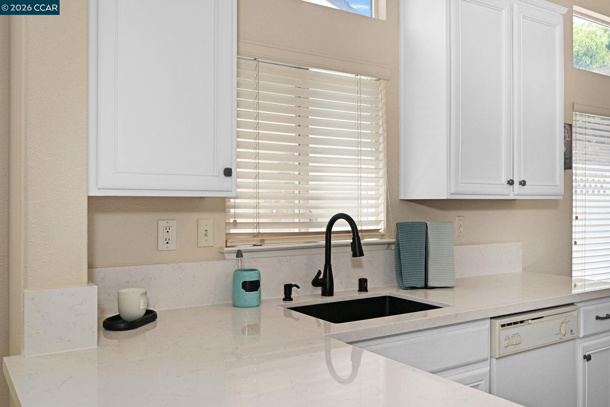 481 Desert Gold Ter, Brentwood CA 94513 — photo 9