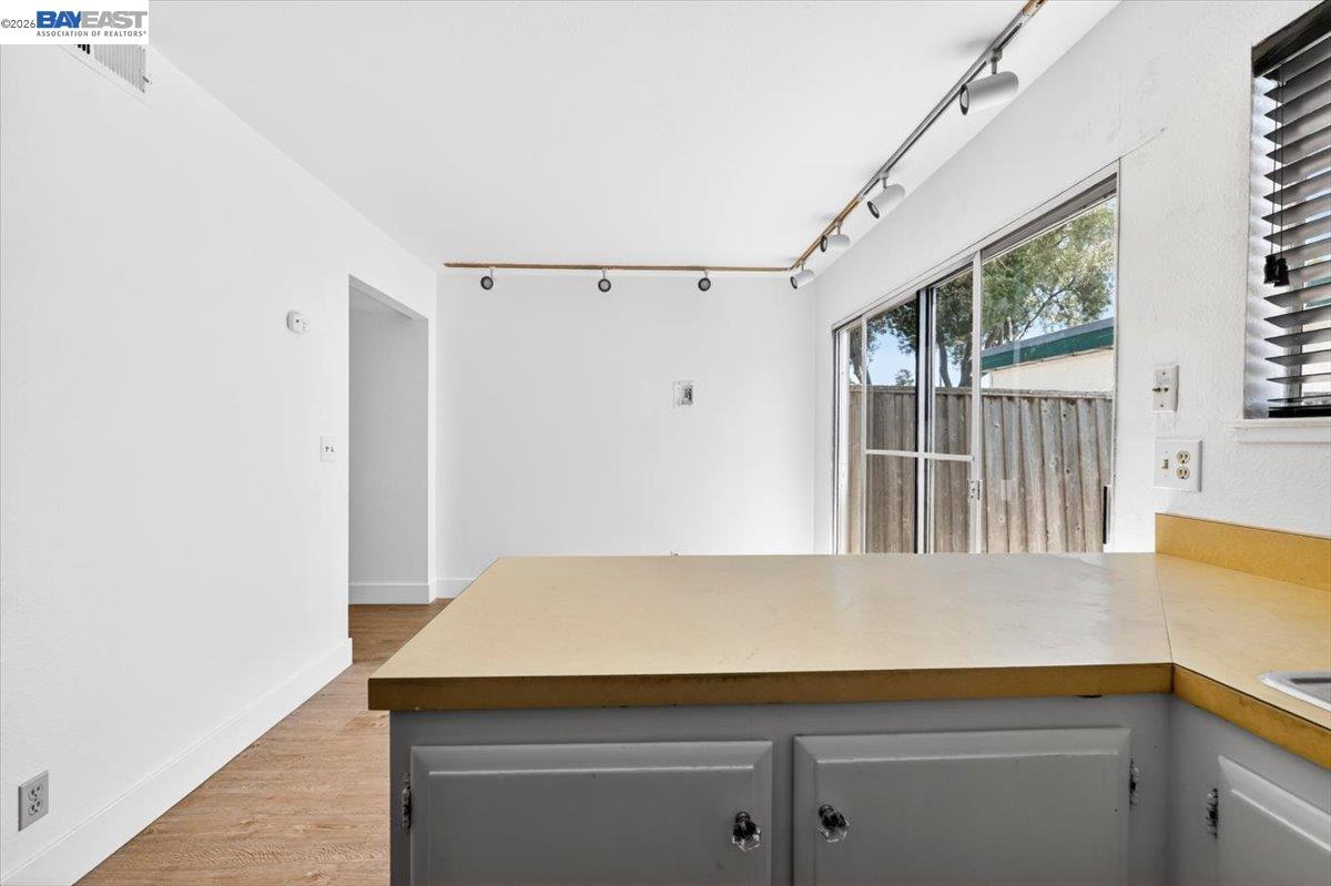 Photo #12: 41138920 Listing: Photo #12
