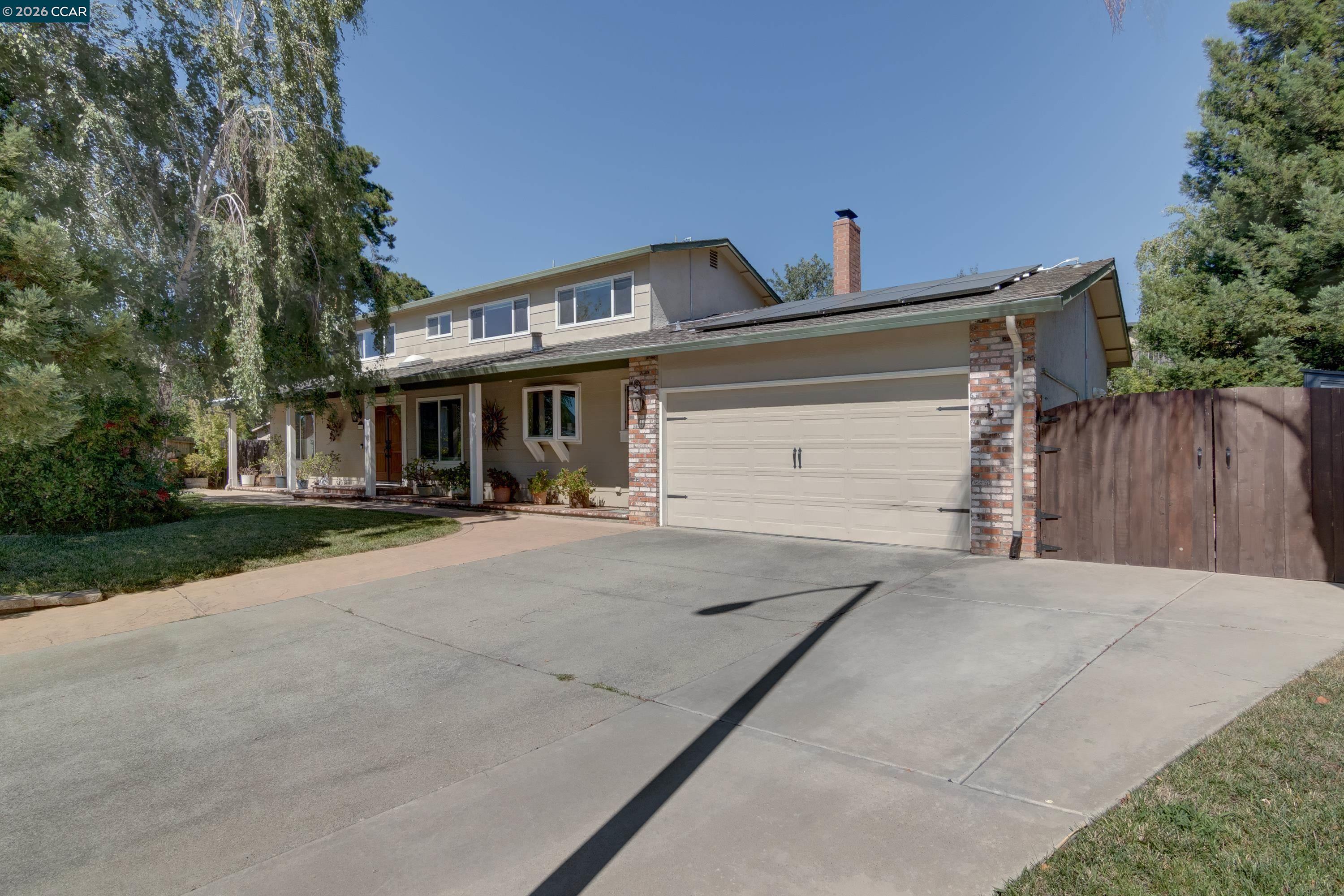 Front Image Thumbnail for CC41138922