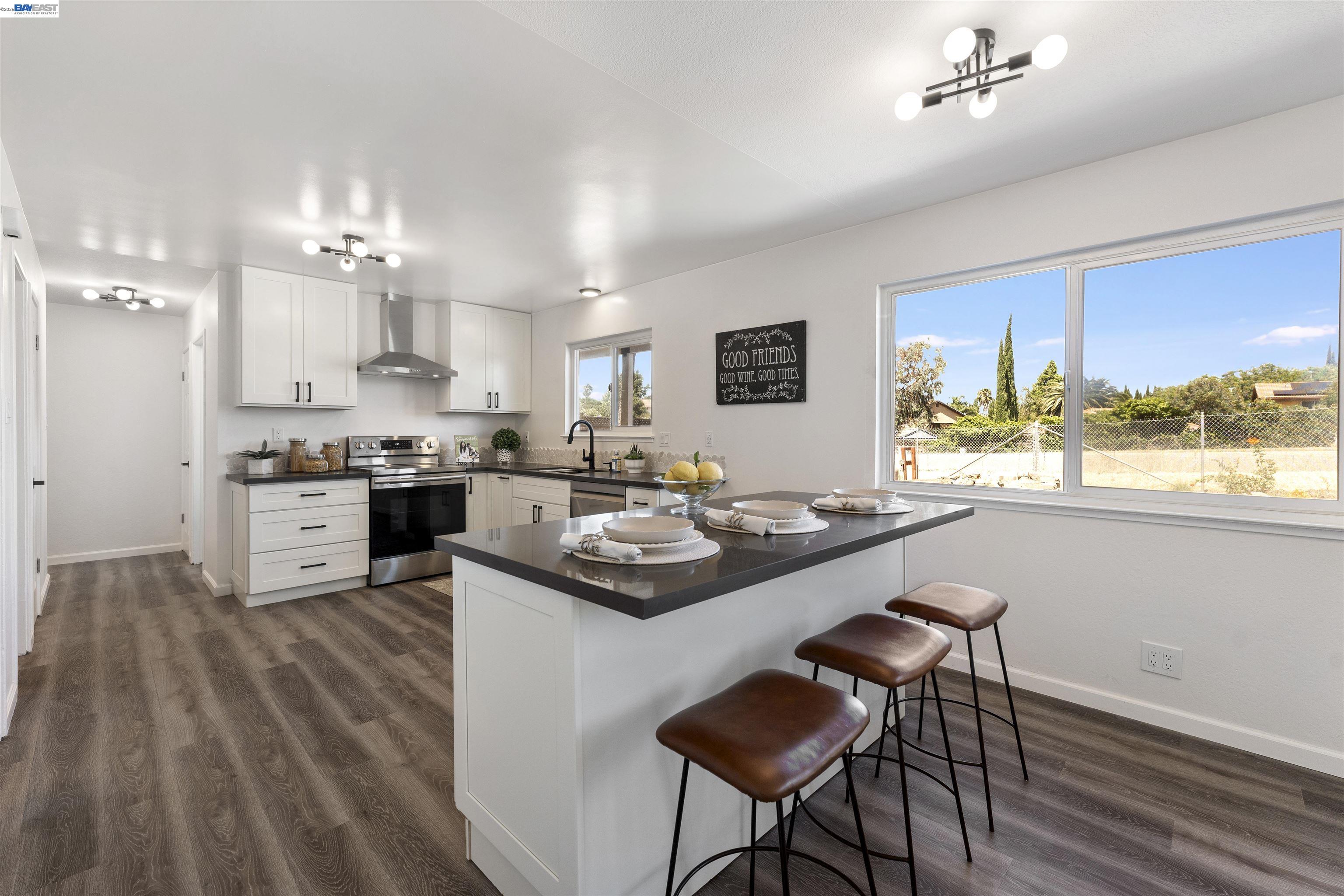 743 Ventura Dr, Pittsburg CA 94565 — photo 9