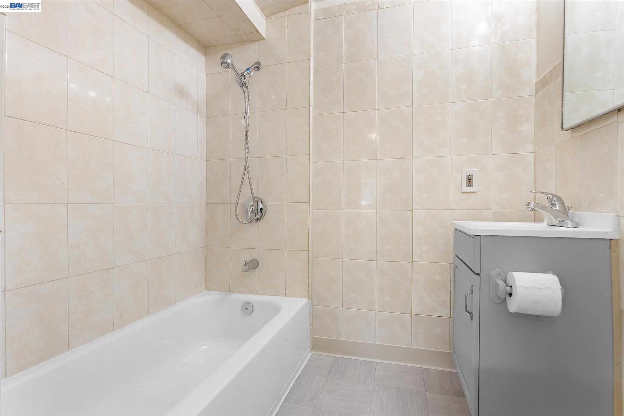 17265 VIA PRIMERO, San Lorenzo CA 94580 — photo 31