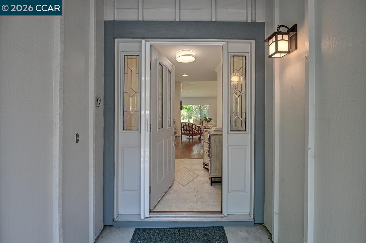 Photo #2: 41138951 Listing: Photo #2