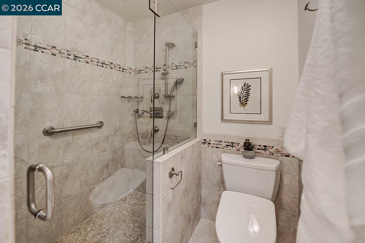 Photo #32: 41138951 Listing: Photo #32