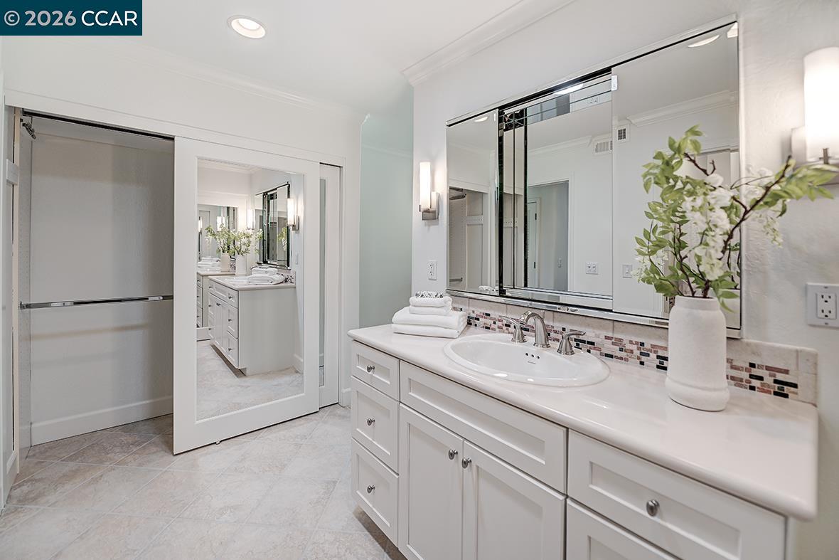 Photo #34: 41138951 Listing: Photo #34