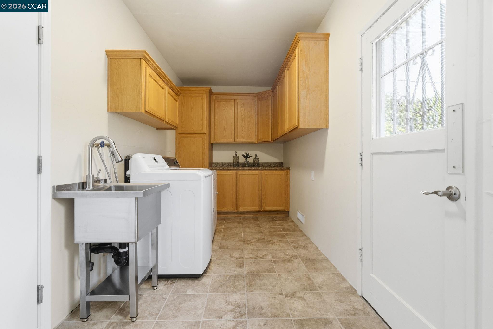 1748 Elmhurst Ln, Concord CA 94521 — photo 39