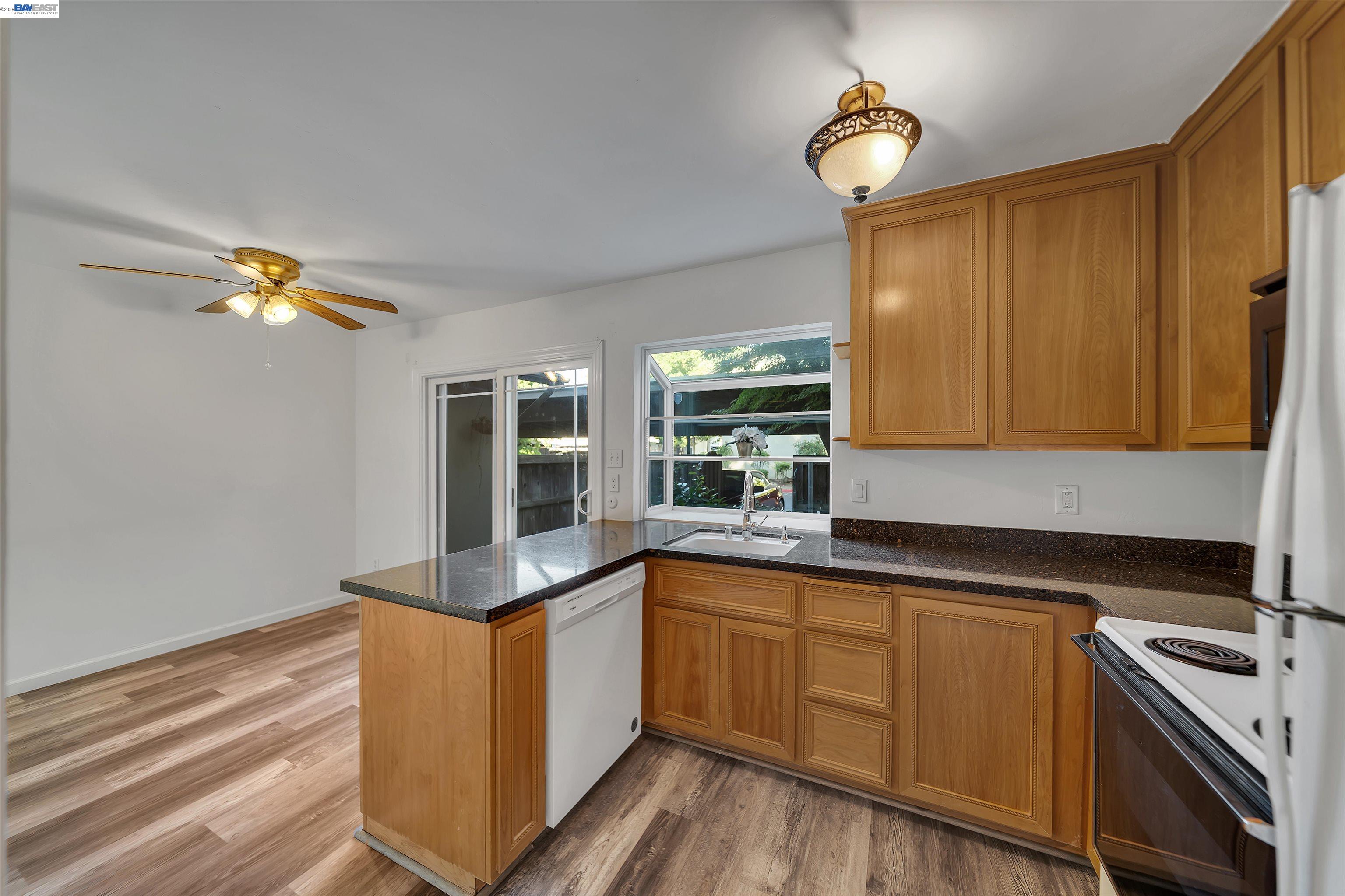 8848 La Riviera Dr # B, Sacramento CA 95826 — photo 13
