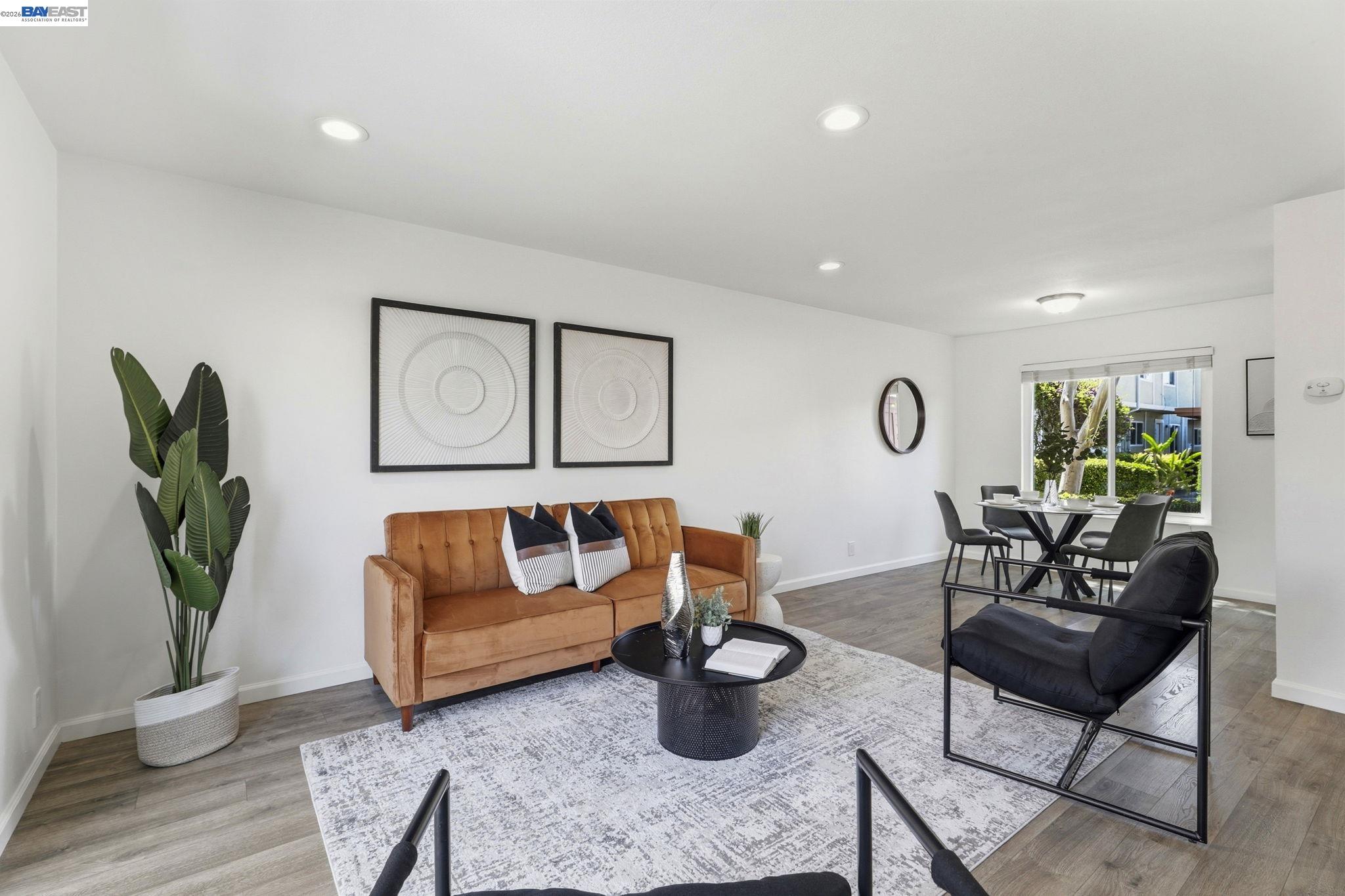 Photo #1: 41138968 Listing: Photo #1