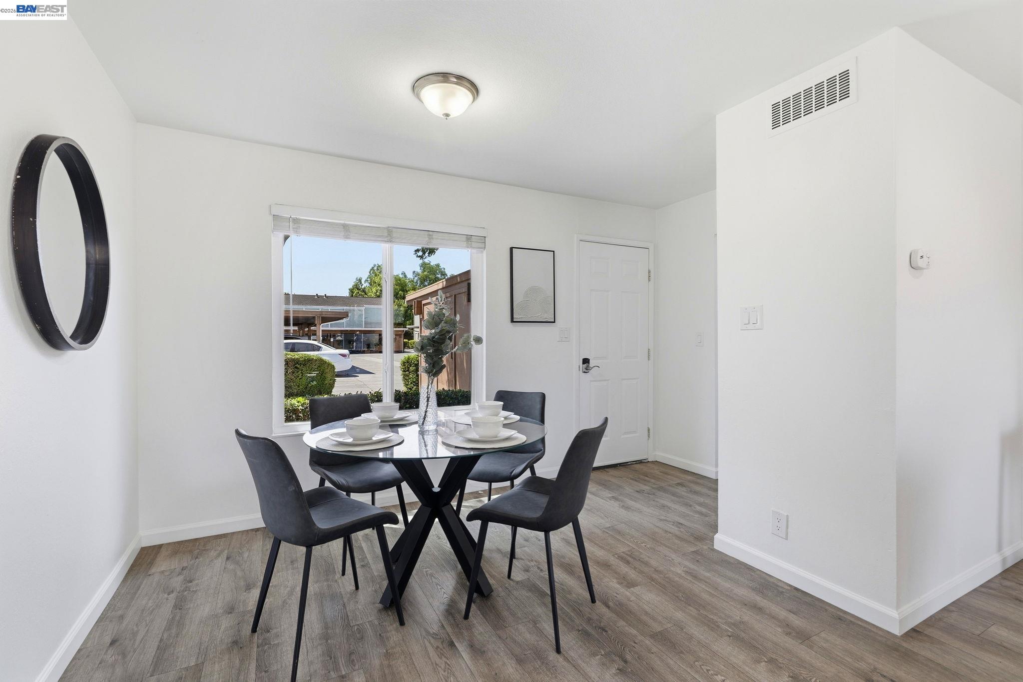 Photo #9: 41138968 Listing: Photo #9
