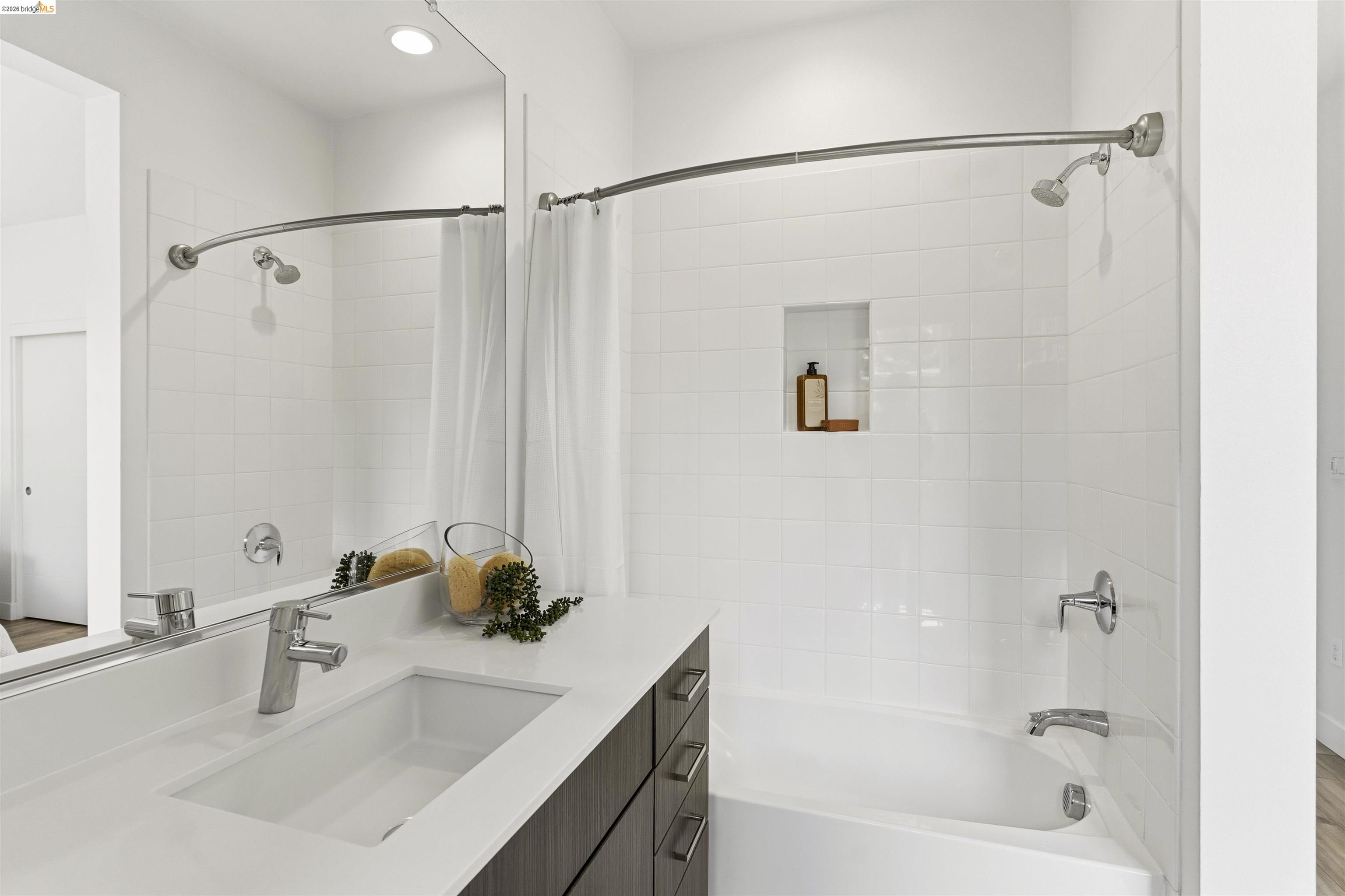 Photo #34: 41138976 Listing: Photo #34