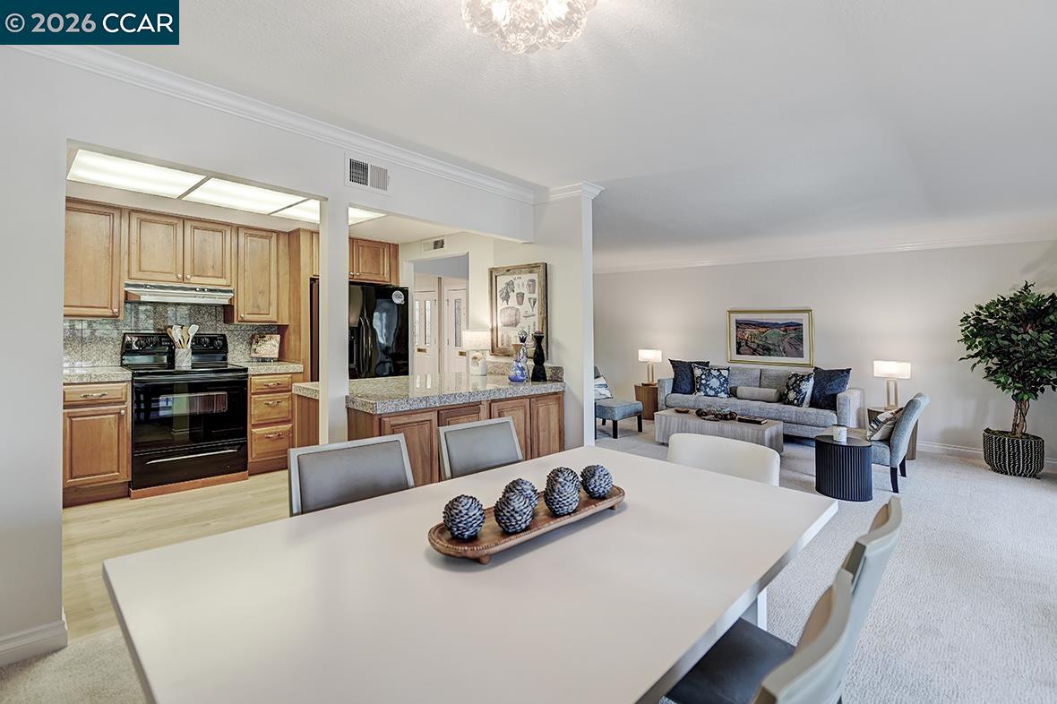 Photo #16: 41138985 Listing: Photo #16
