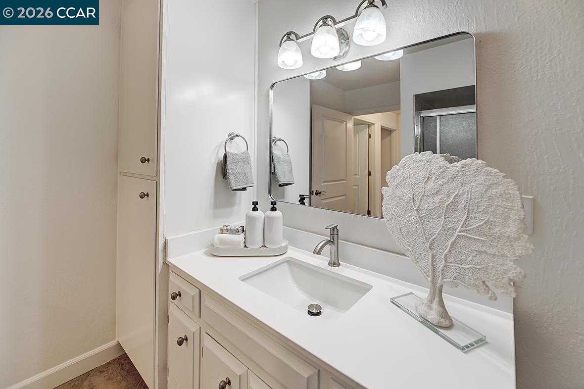 Photo #32: 41138990 Listing: Photo #32