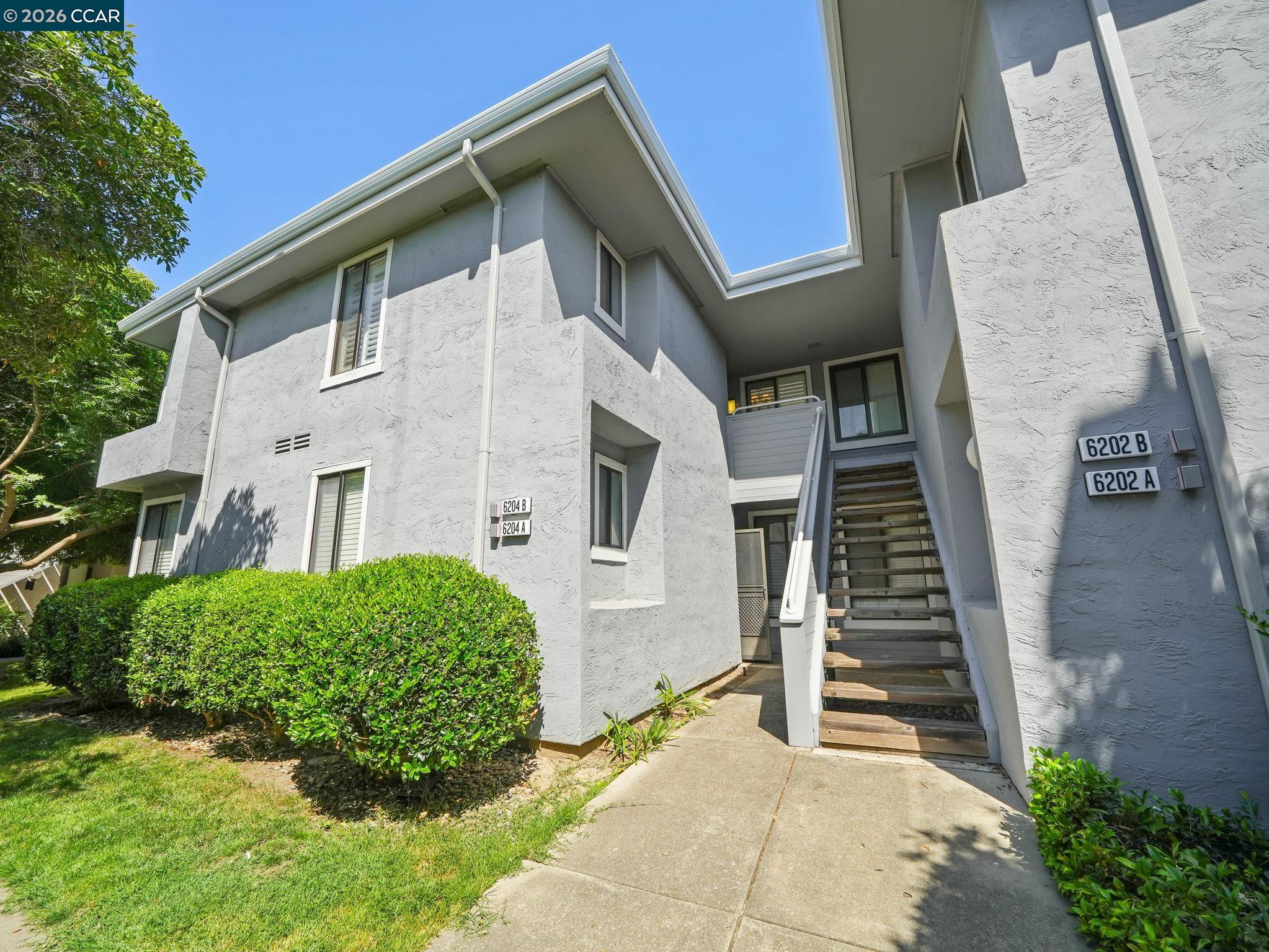 Photo #1: 41138997 Listing: Photo #1