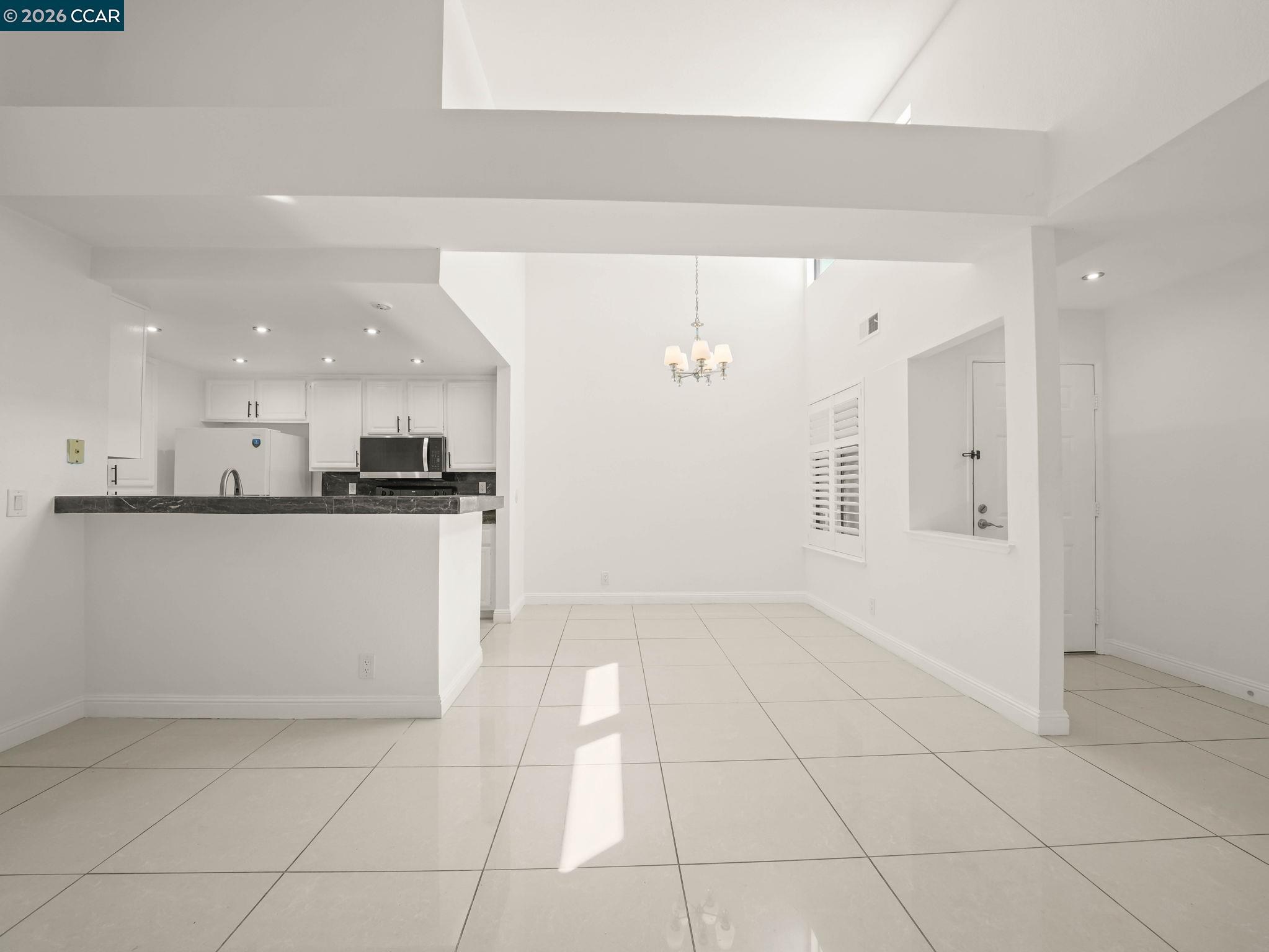 Photo #15: 41138997 Listing: Photo #15
