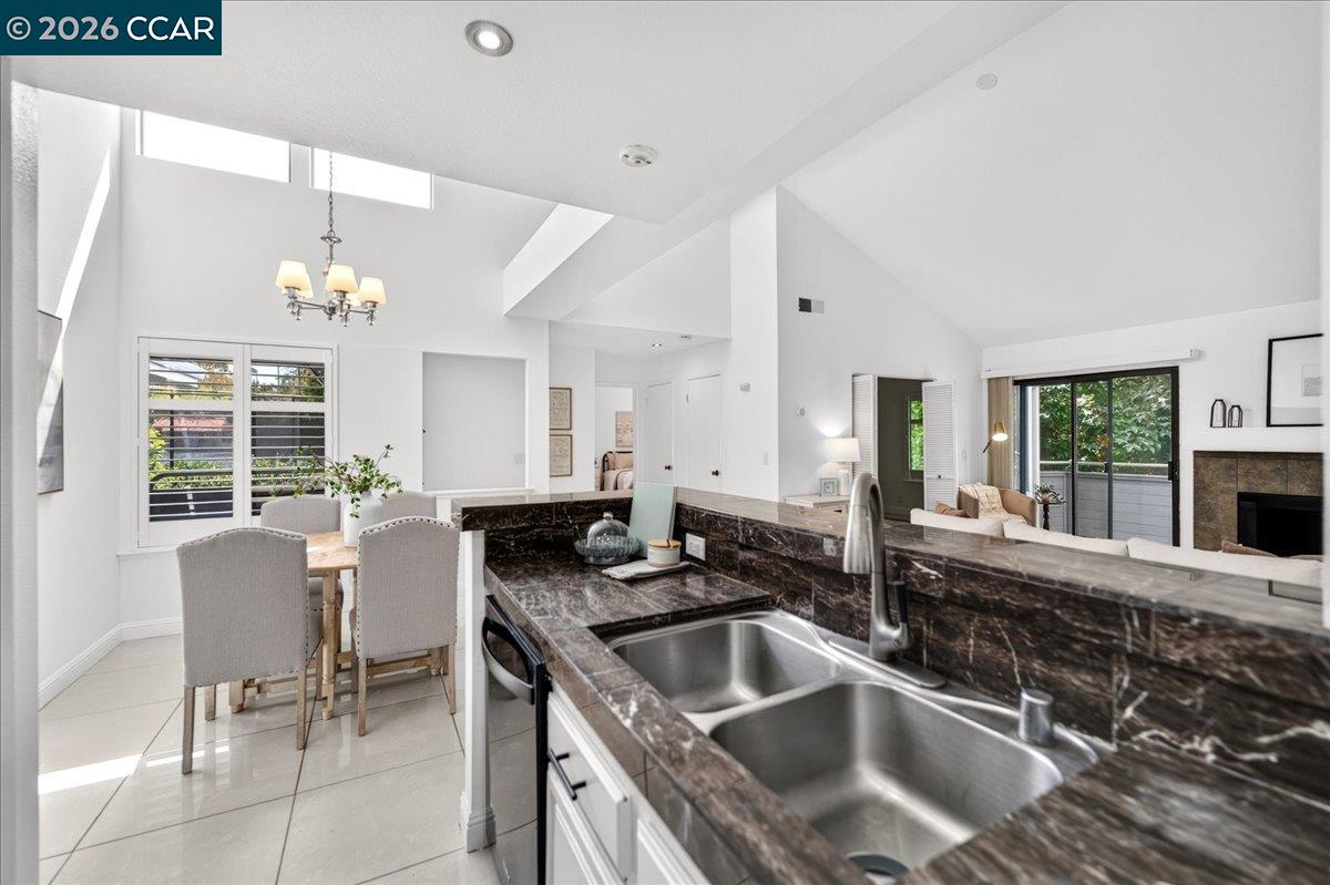 6204 Buena Vista Dr # B, Newark CA 94560 — photo 7
