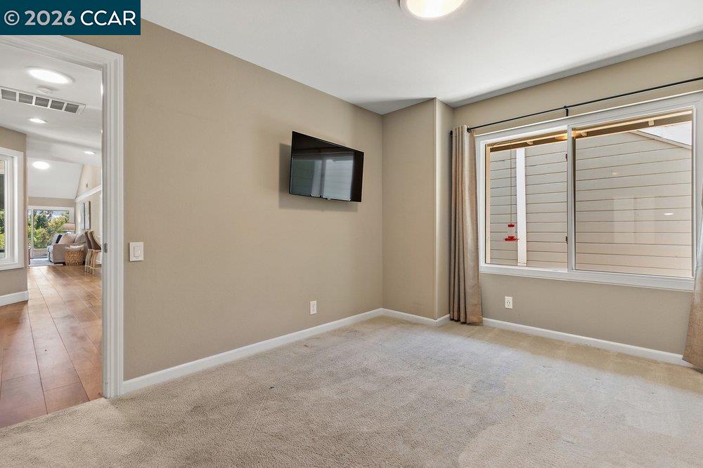 Photo #28: 41139000 Listing: Photo #28