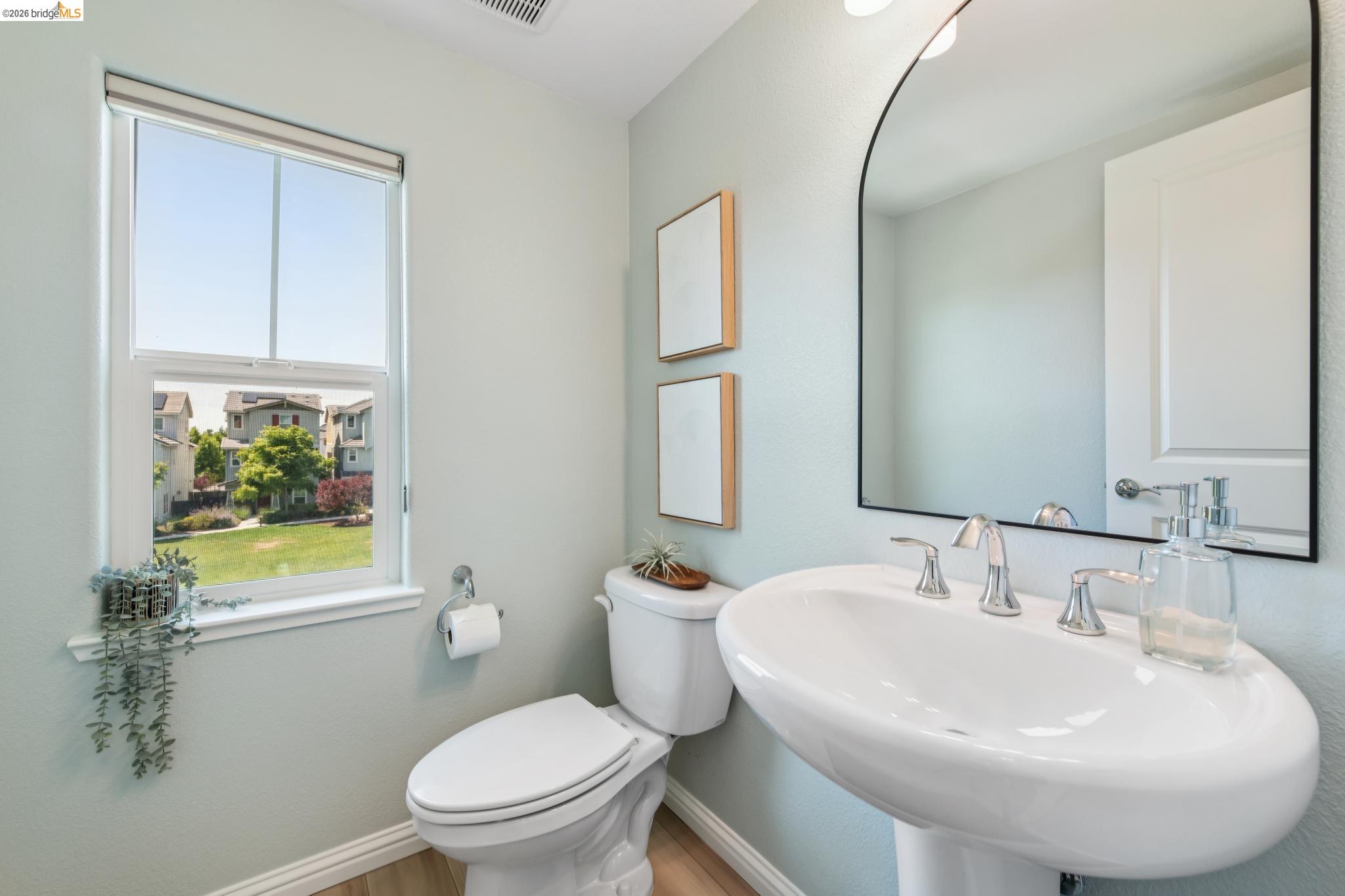 24157 Amaranth Loop, Hayward CA 94541 — photo 32