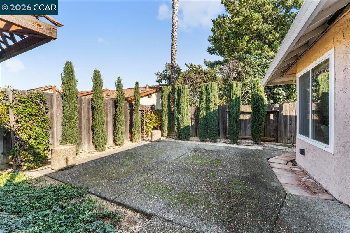 106 Oakmeade Ct, Vacaville CA 95687 — photo 37