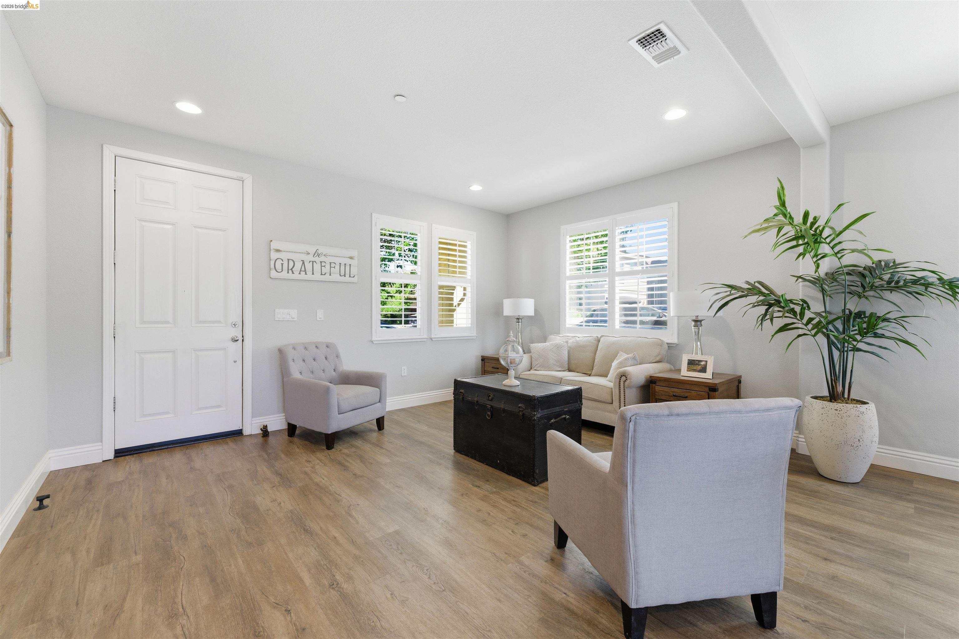 72 Greystone Pl, Pittsburg CA 94565 — photo 8