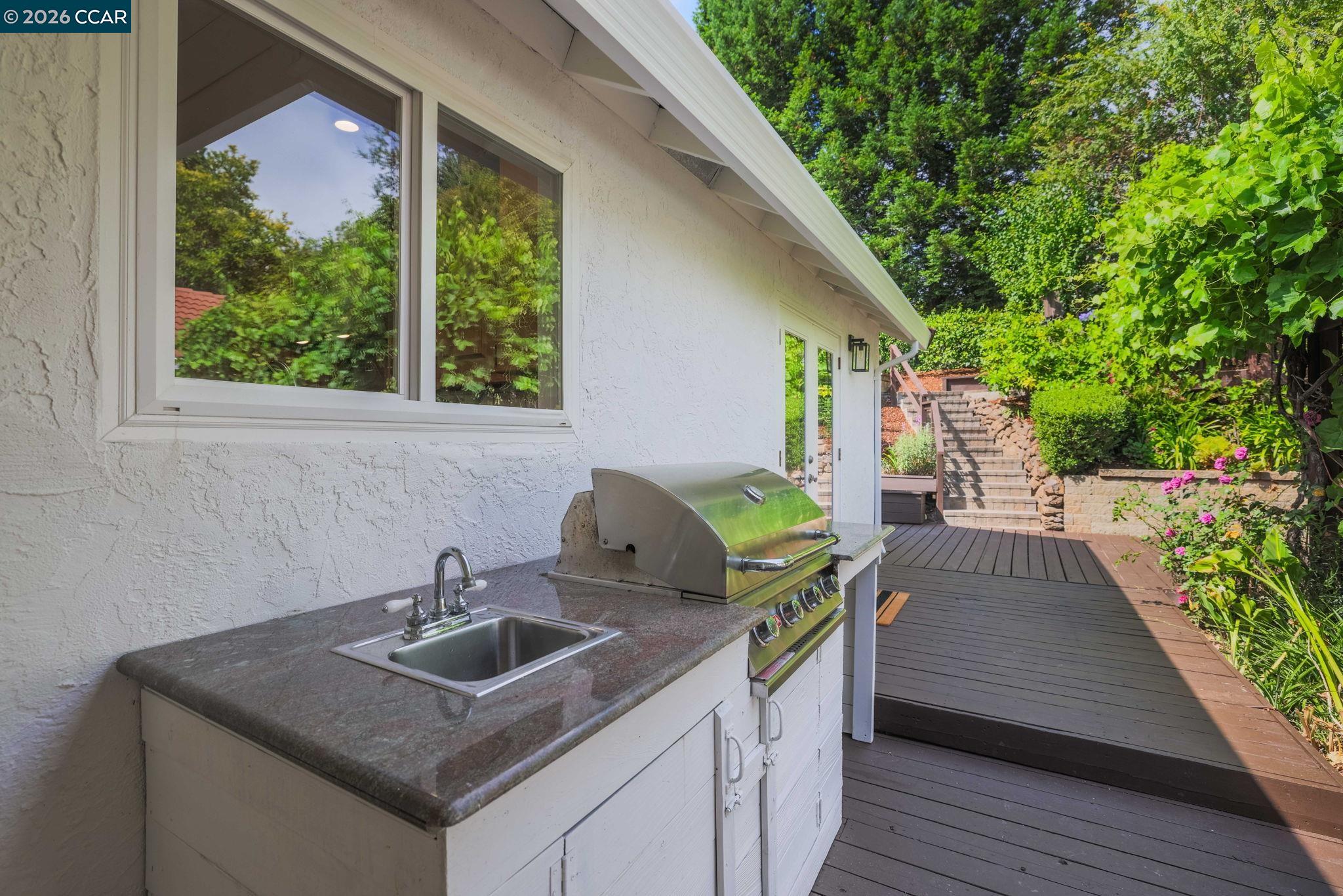 10 Darnby Ct, Orinda CA 94563 — photo 35