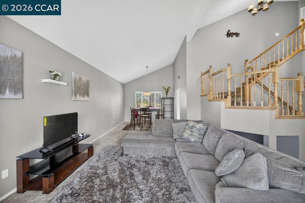 6021 Marsh Hawk Ct, Elk Grove CA 95758 — photo 9