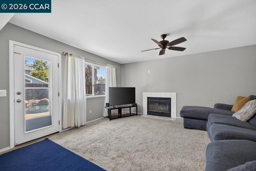 6021 Marsh Hawk Ct, Elk Grove CA 95758 — photo 16