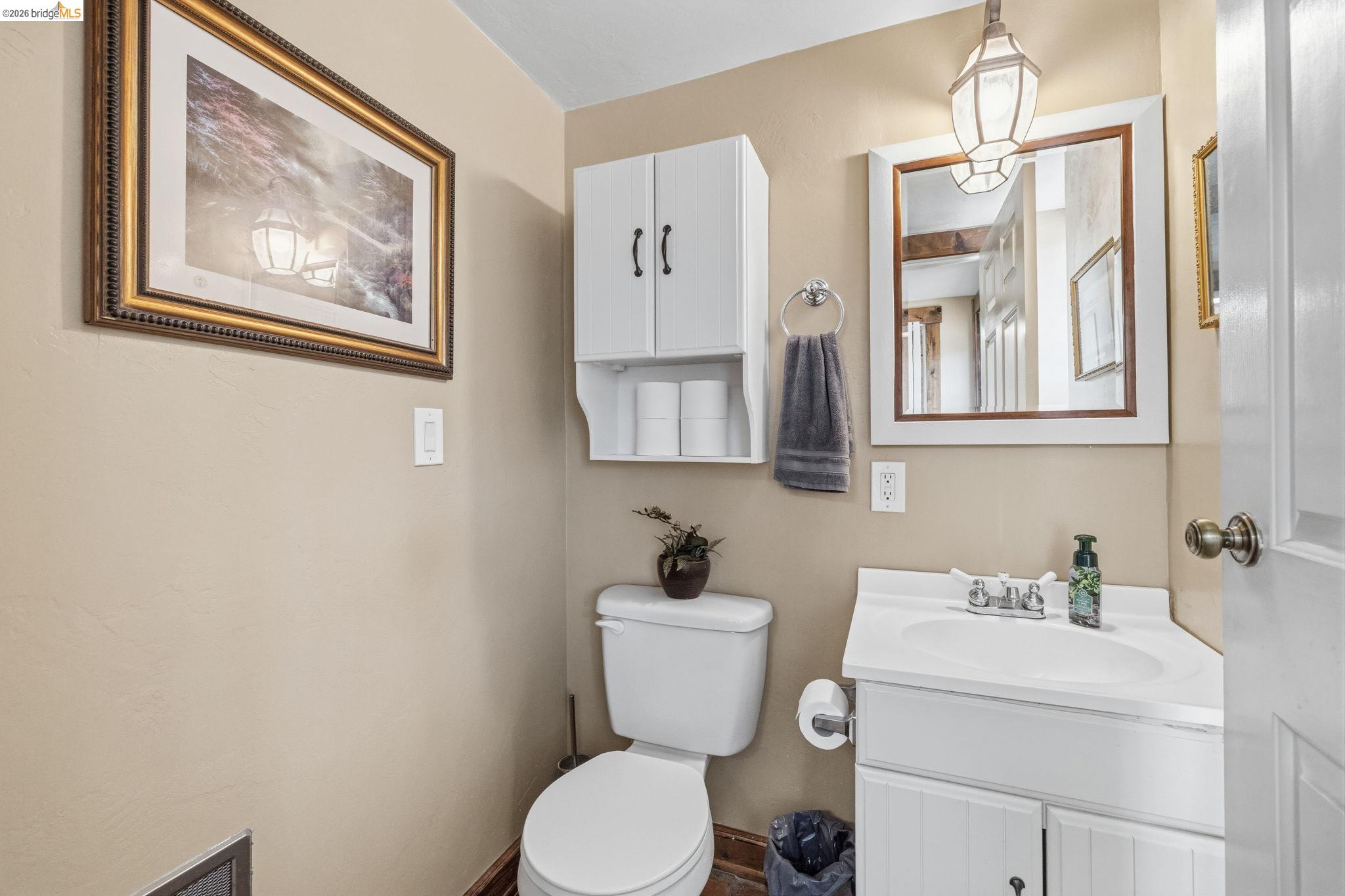 10465 Violetta Way, Coulterville CA 95311 — photo 22