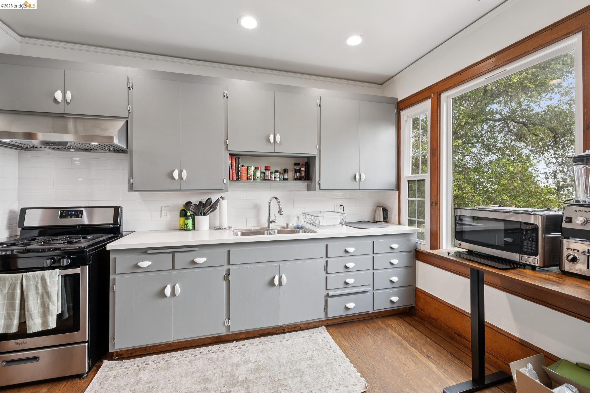 3271 Kempton Ave, Oakland CA 94611 — photo 33